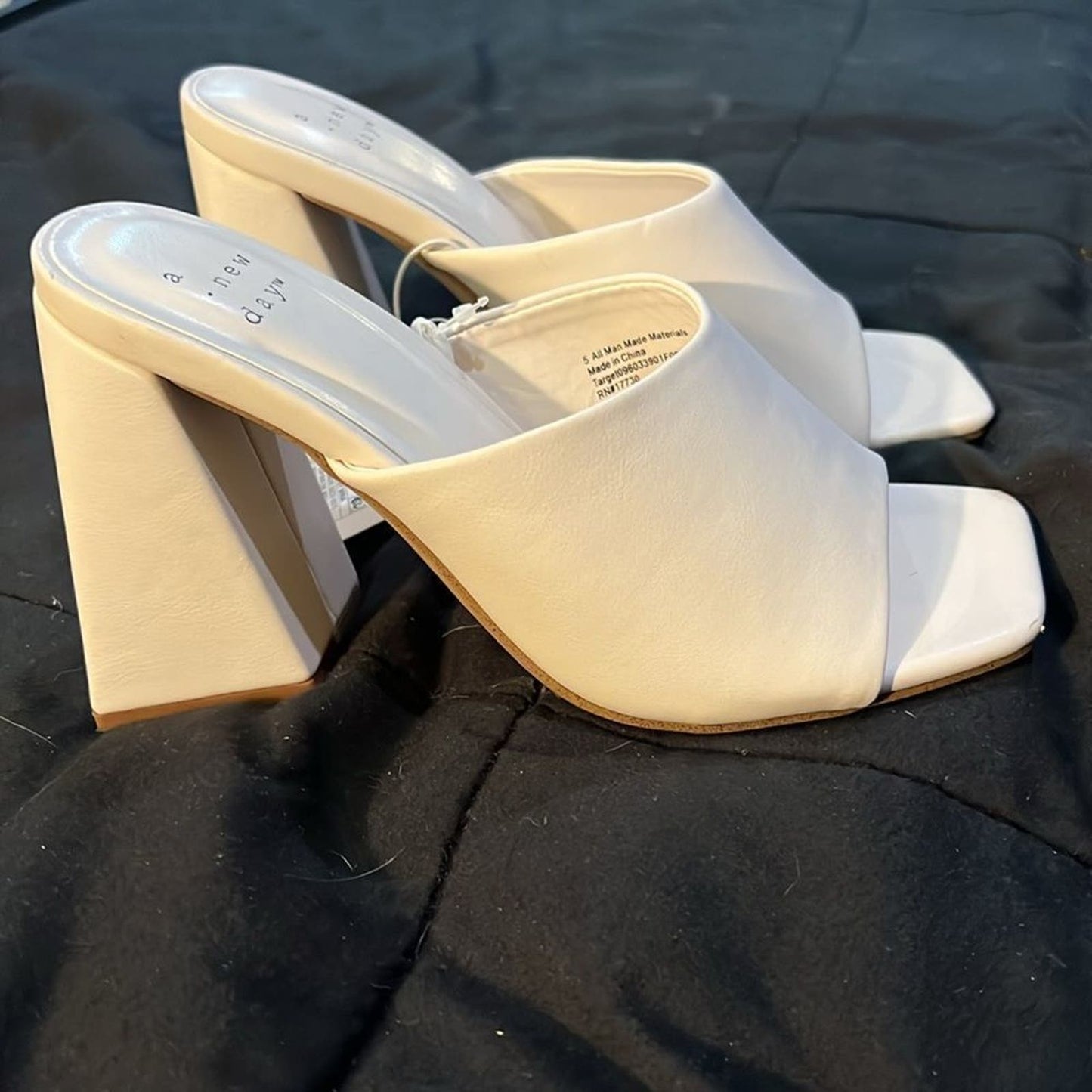 NWT- A New Day collection - Women's Vira Heels - Women Size 5 White- Brand New