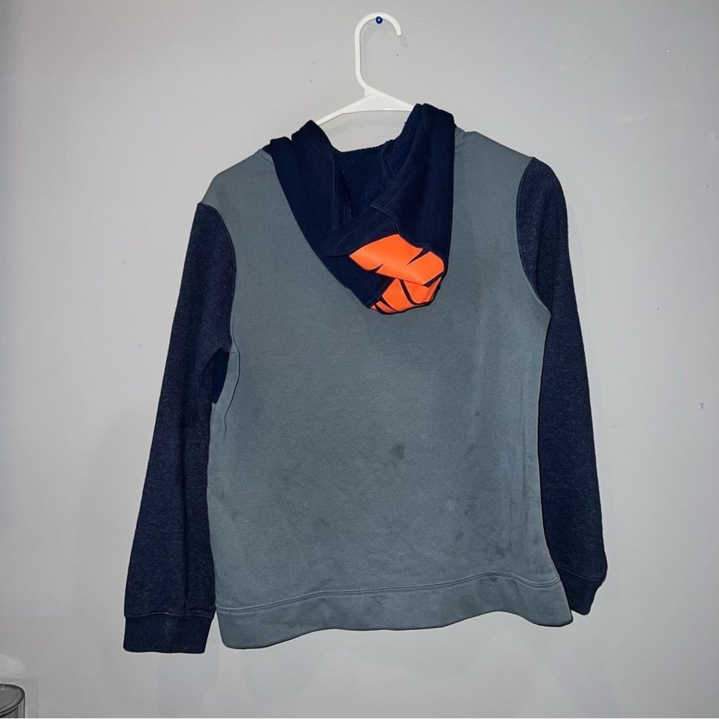 Nike Boy's Amplify Pullover Hoodie Sweatshirt Junior Sportswear Size L