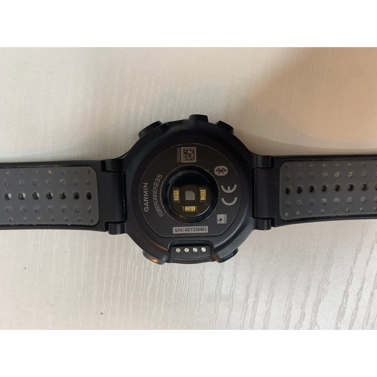 Garmin Forerunner 235 GPS Running Watch Heart Rate Black Band NOT TESTED
