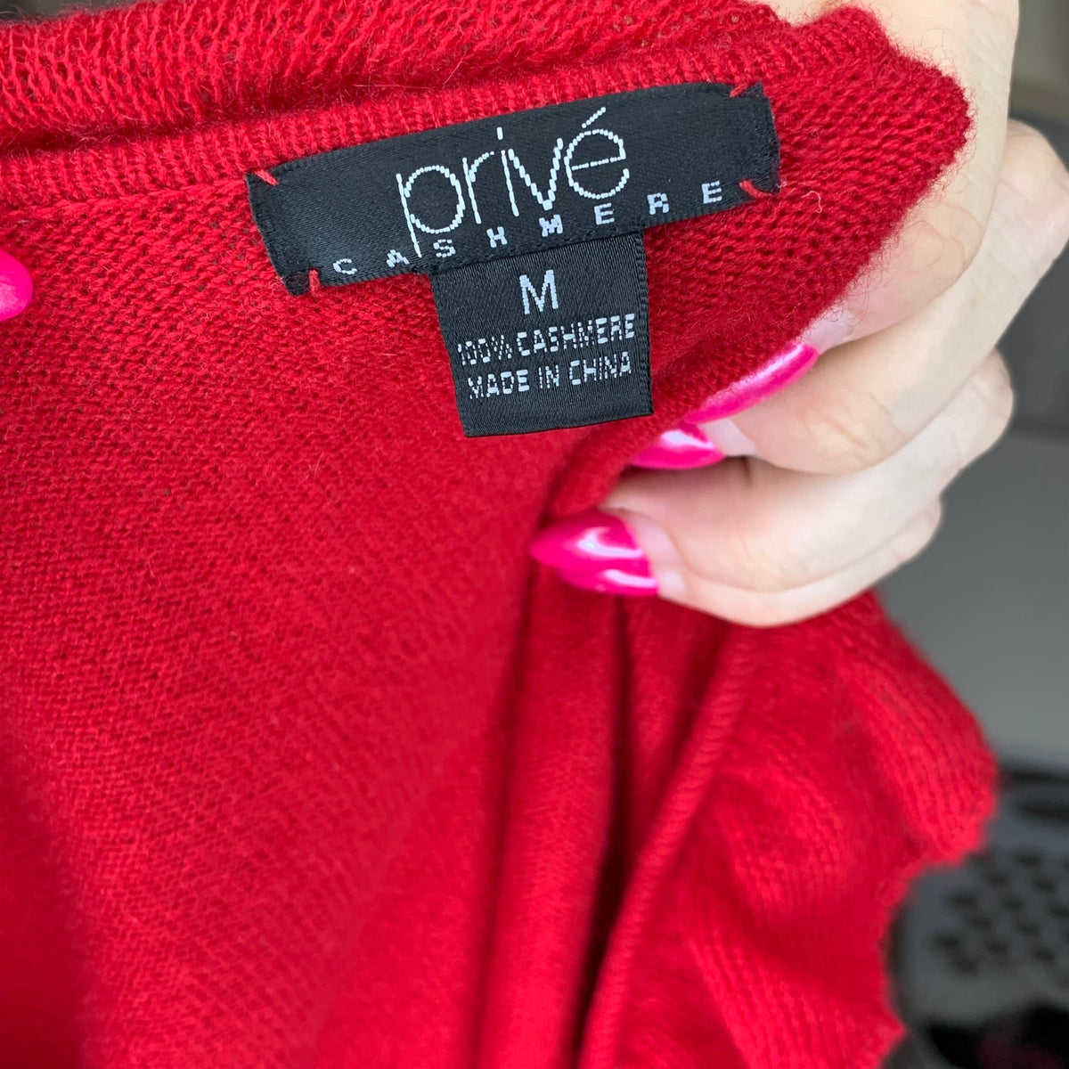 Prive Cashmere Sweater Womens Size M Red Ruffle Trim V-Neck Pullover