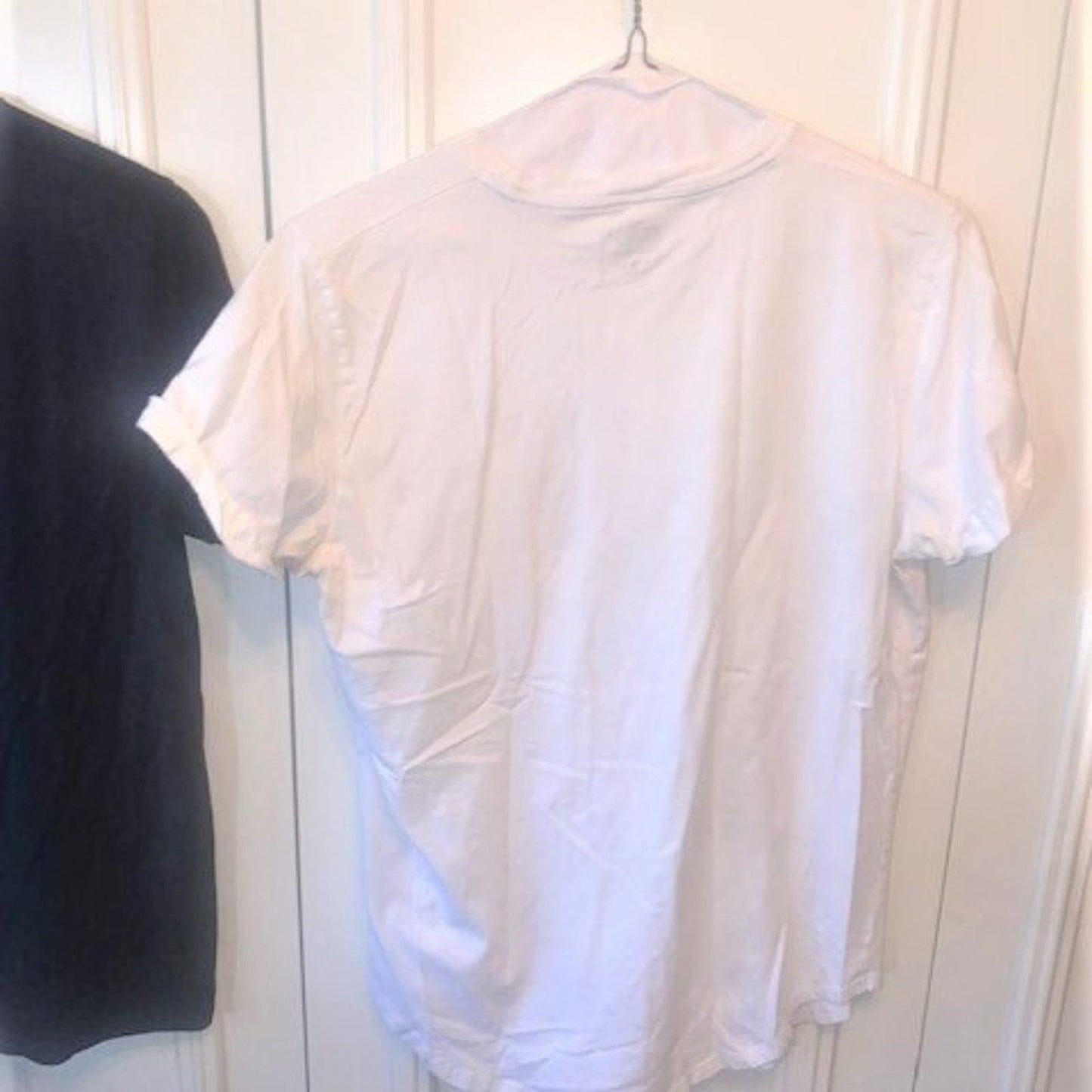 Hollister t-shirt bundle of 2 (M)