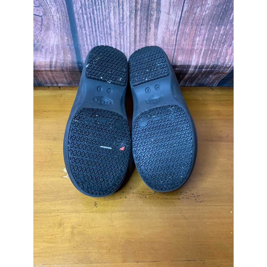 Crocs Women's Slip Resistant Work Clogs Black Size 6