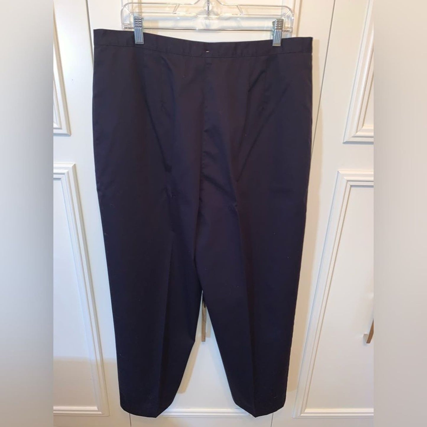 Talbots flat front straight leg black trousers 18