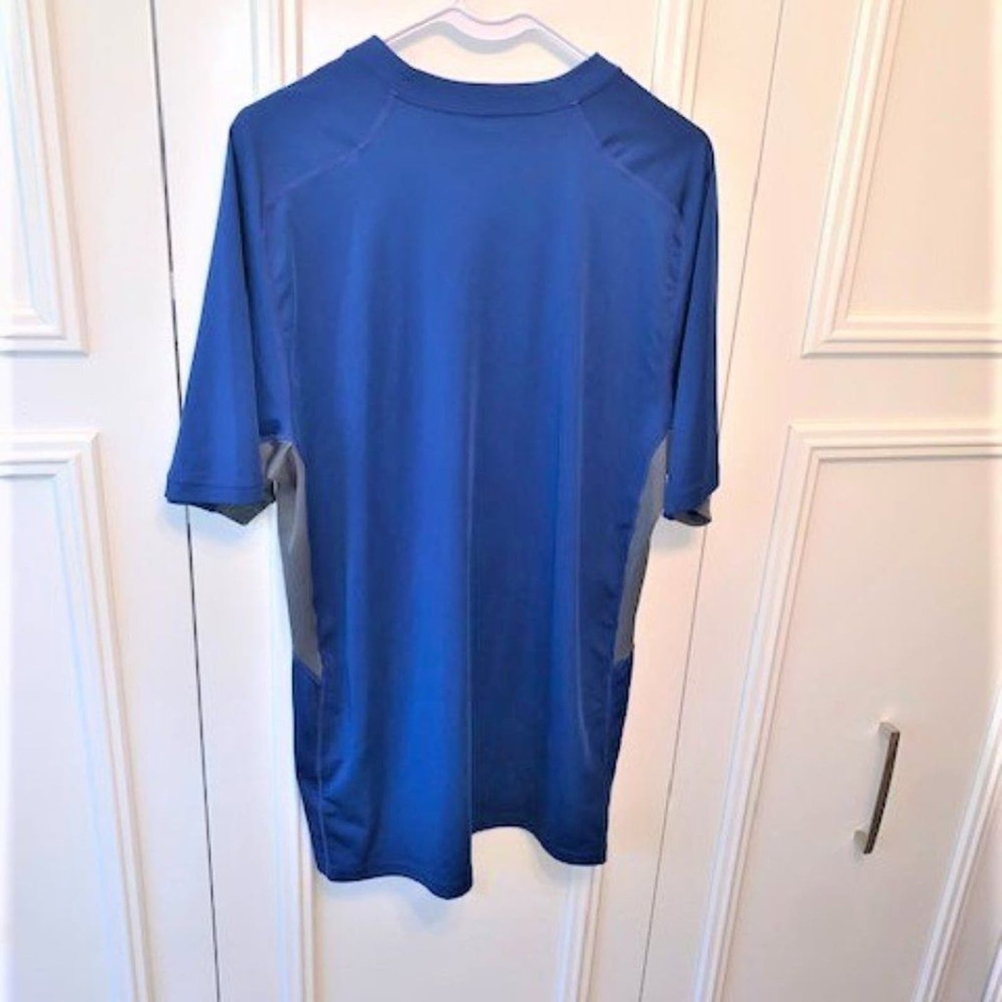 Nike blue short sleeve Dri-fit top L