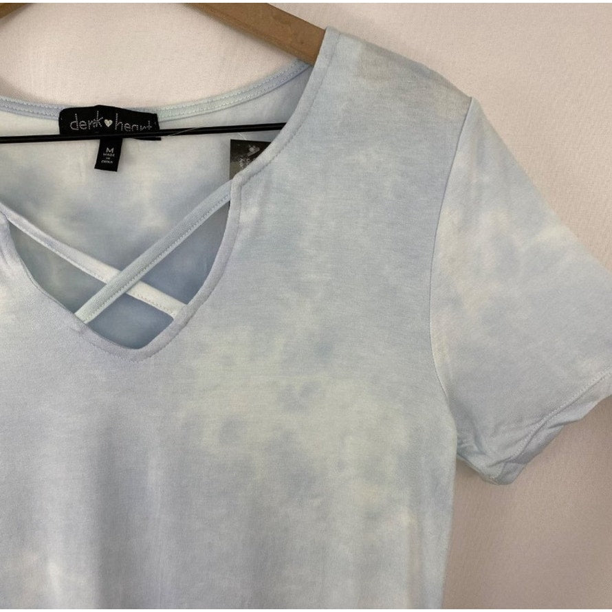 NWT Derek Heart Women's Medium Blue Tie Dye V-Neck Criss Cross Short Sleeve Tee