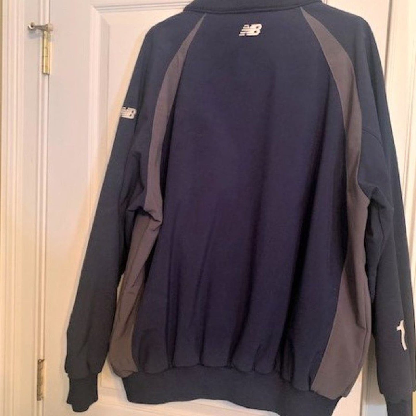 New Balance warm baseball dug out style jacket XL