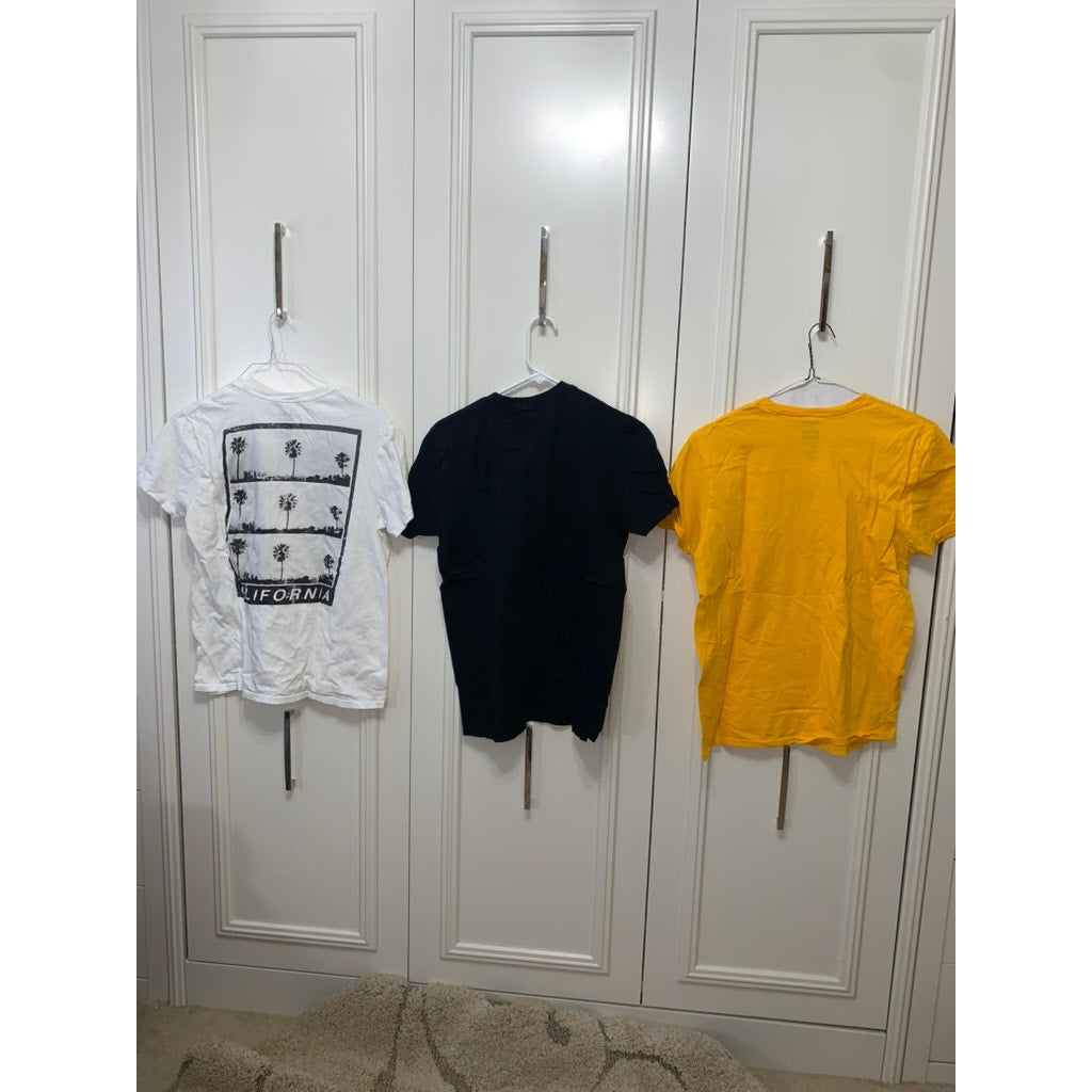 Set of 3 Artist Union Unisex Graphic Print T-Shirt Multicolor Size Medium Casual