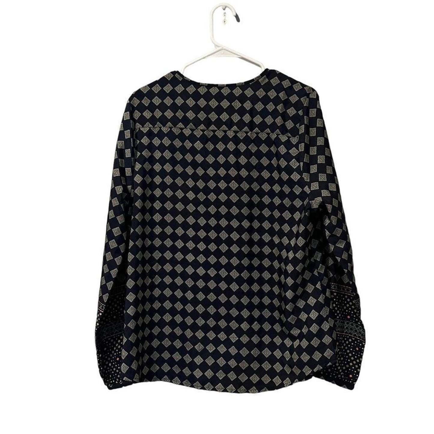 Harve Bernard Navy Blue and Tan Women’s Blouse Size Large