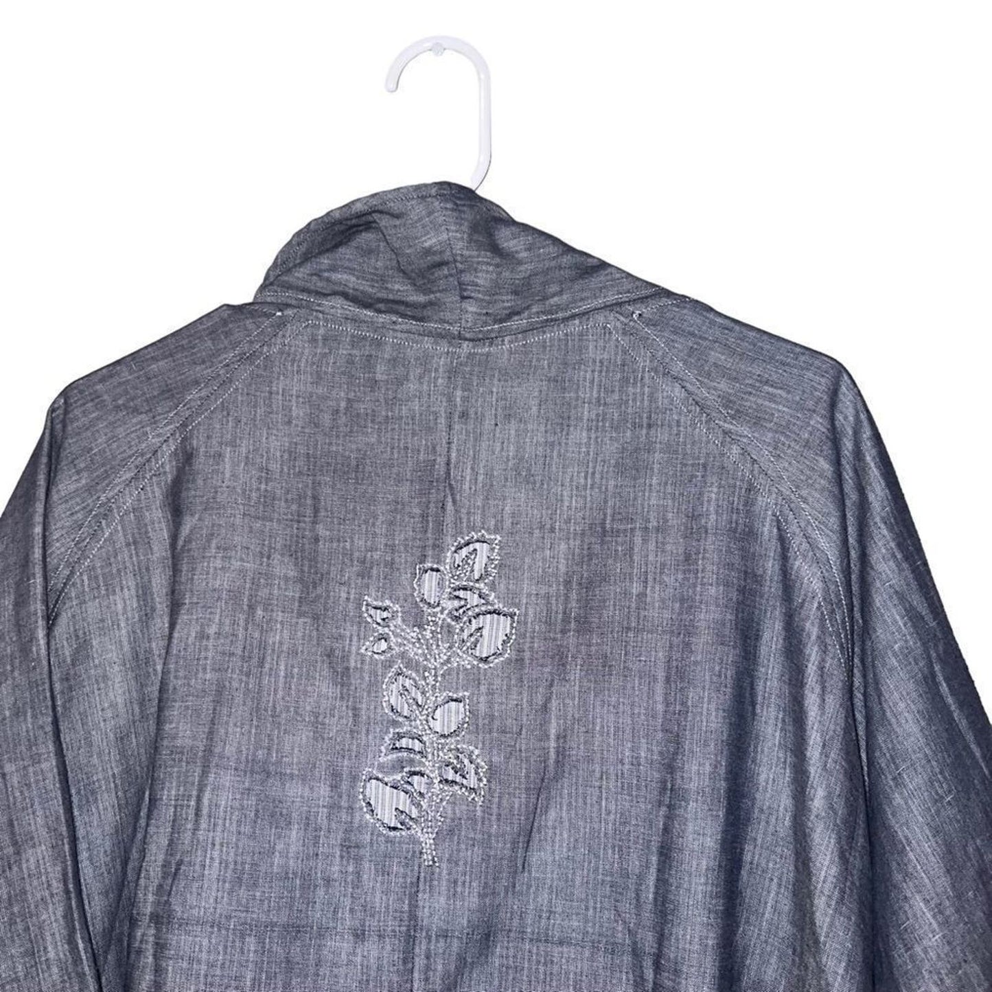 NWT Canvas Haori Slip Jacket with Flower Details on Back - One Size Fits Most