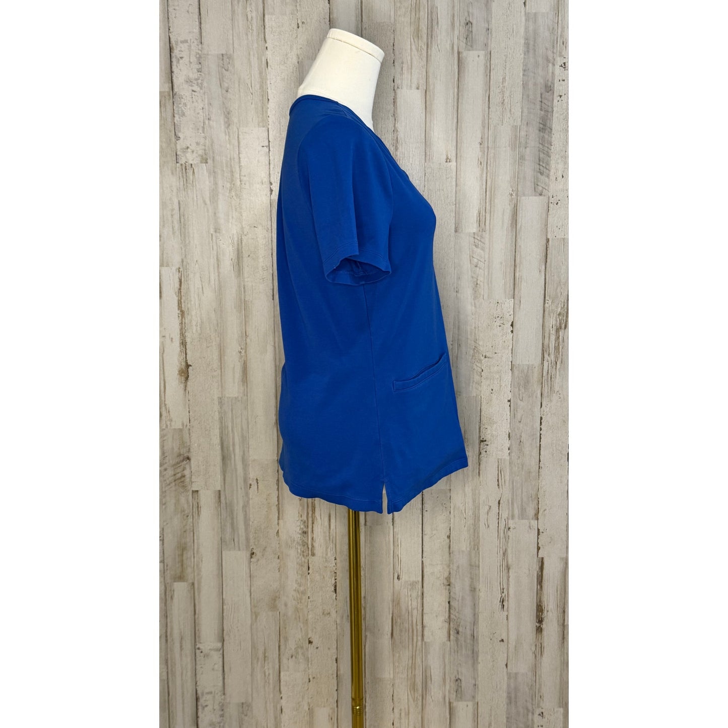 Jaanuu Women's Small V-Neck Blue Scrub Top Short Sleeve Workwear