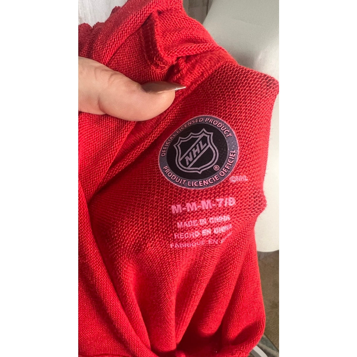 NWT Chicago Blackhawks Women's Hooded Long Sleeve Top Red Size Medium