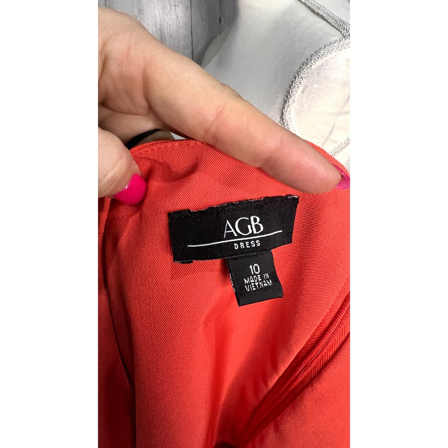 NWT AGB Women's Orange Sheath Dress Size 10 Knee Length V-Neck Workwear