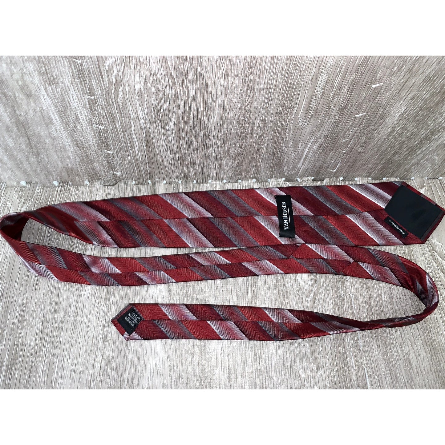 Van Heusen Men's Silk Ties Set of 3 Geometric Designer Multicolor