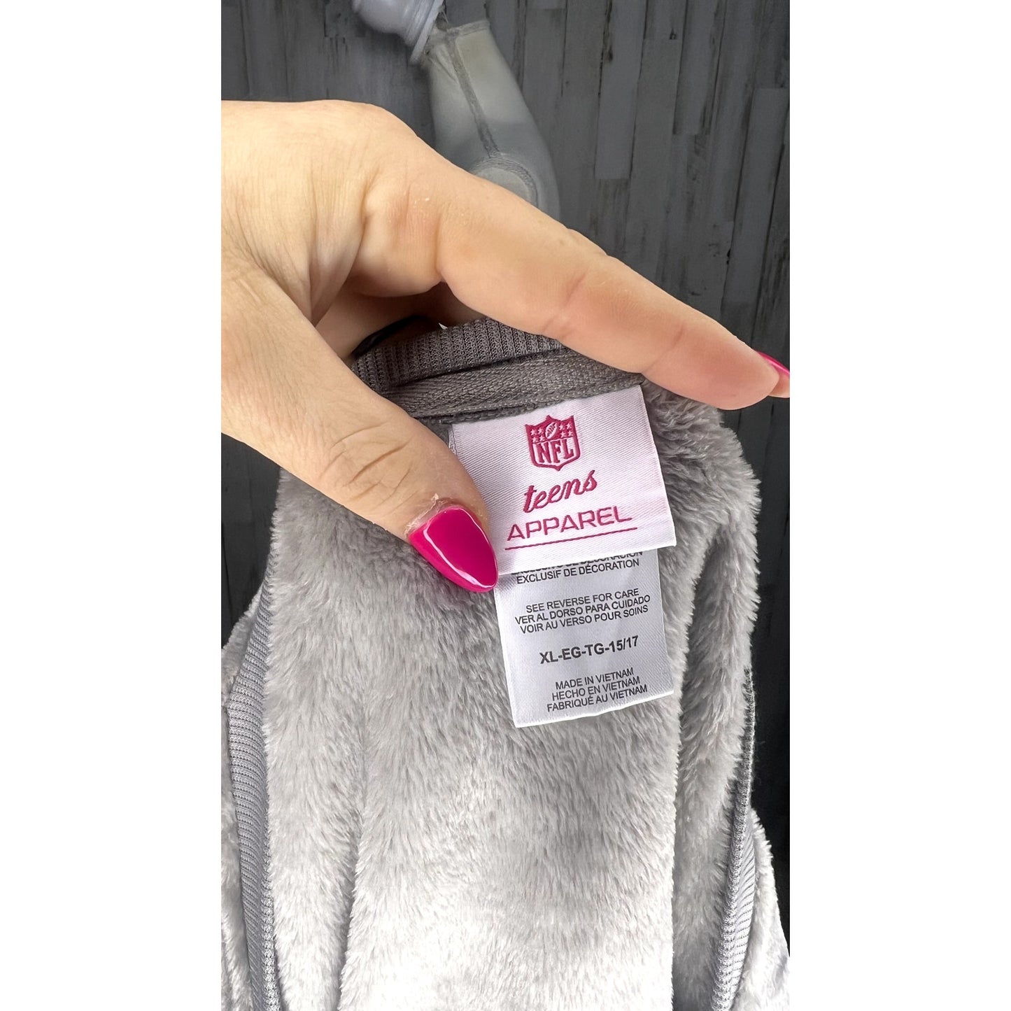 NWT Washington Commanders Women's Heathered Gray Pullover Sweatshirt Size XL