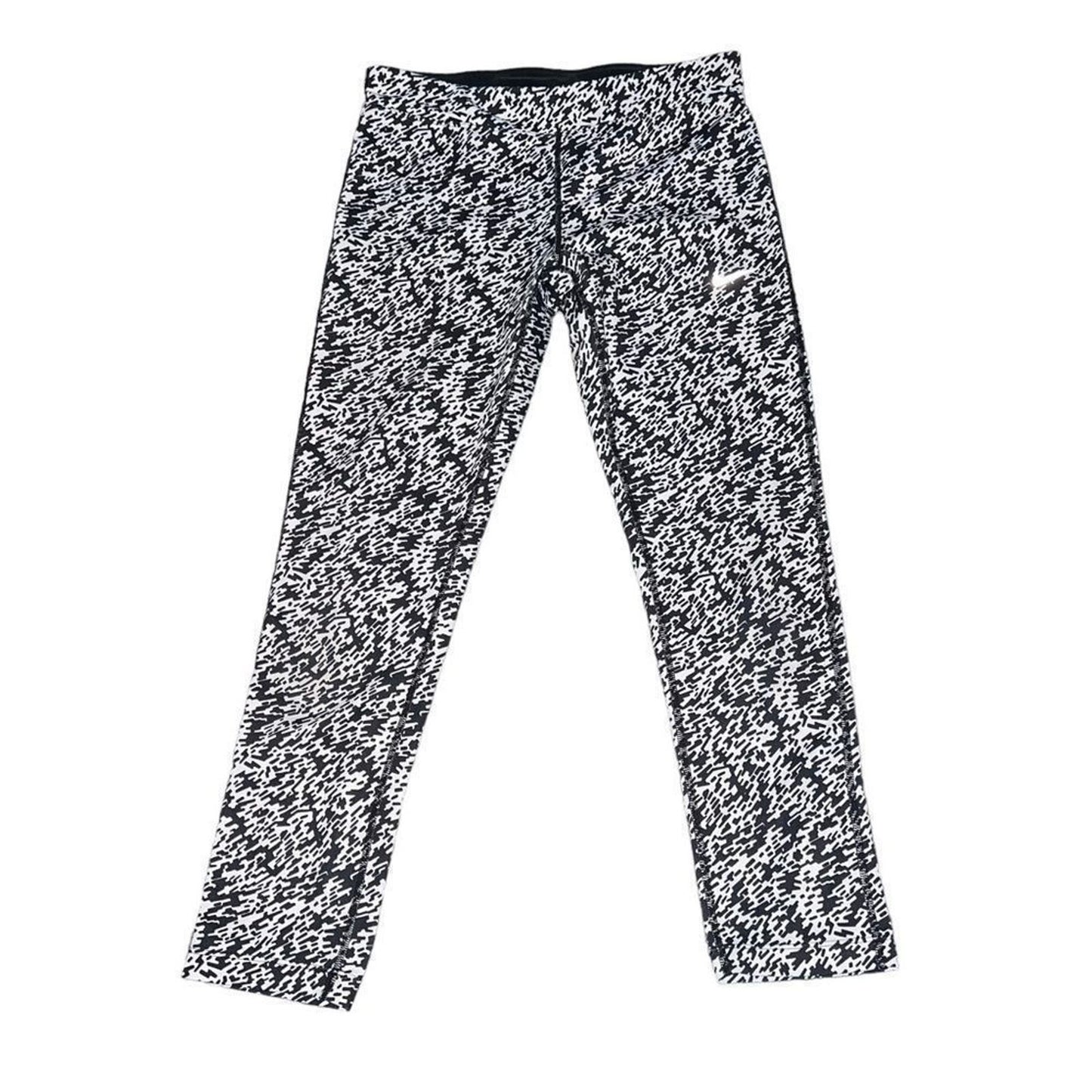 Women's Nike Essential Tight Fit Leggings Crop Black/White Small