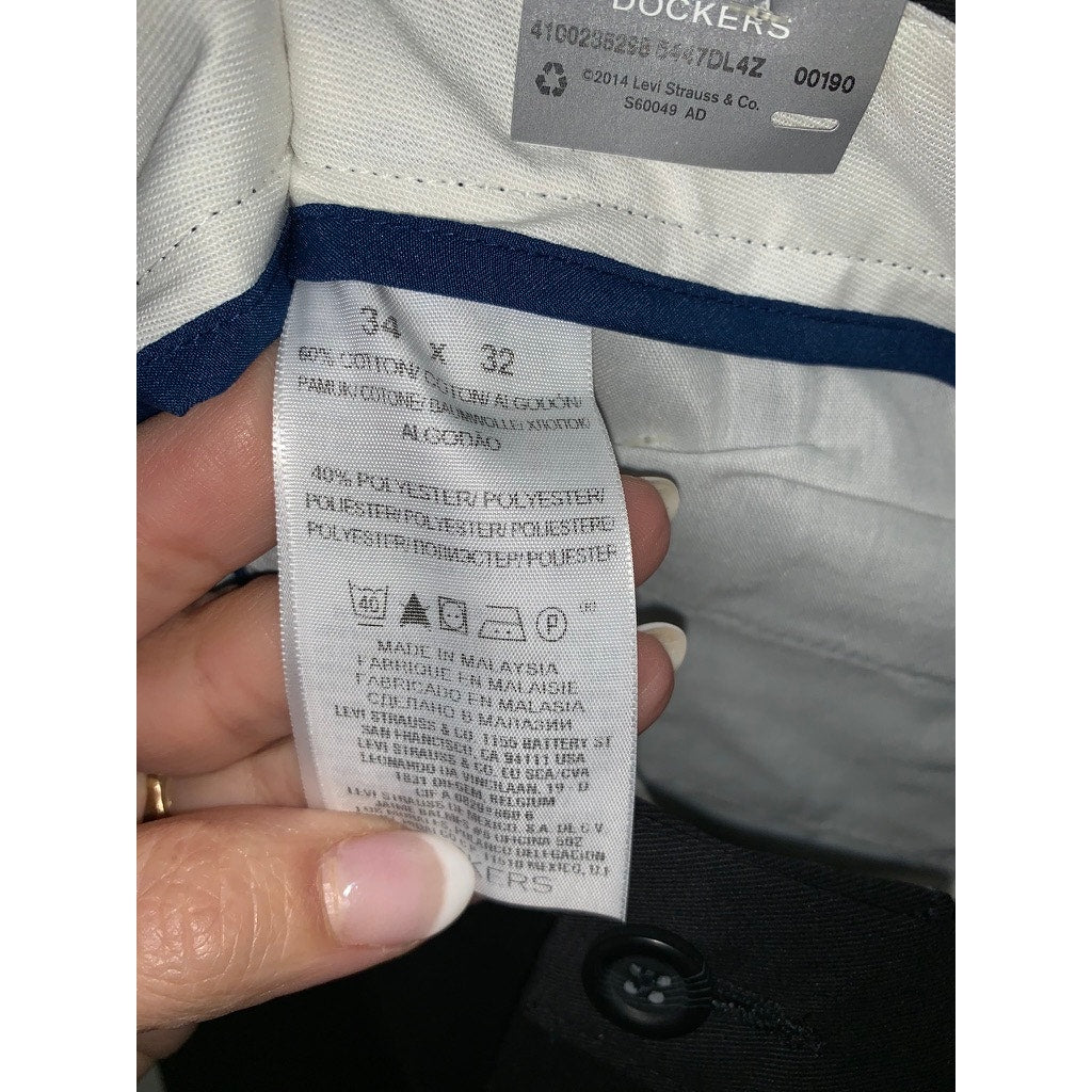 NWT Dockers Men's Classic Fit Chino Pants Black Size 34x32 Casual