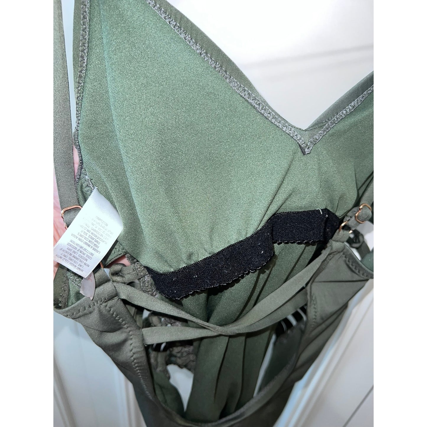 Shade & Shore Women's Olive Green One Piece Swimsuit Medium Cutout Adjustable Straps