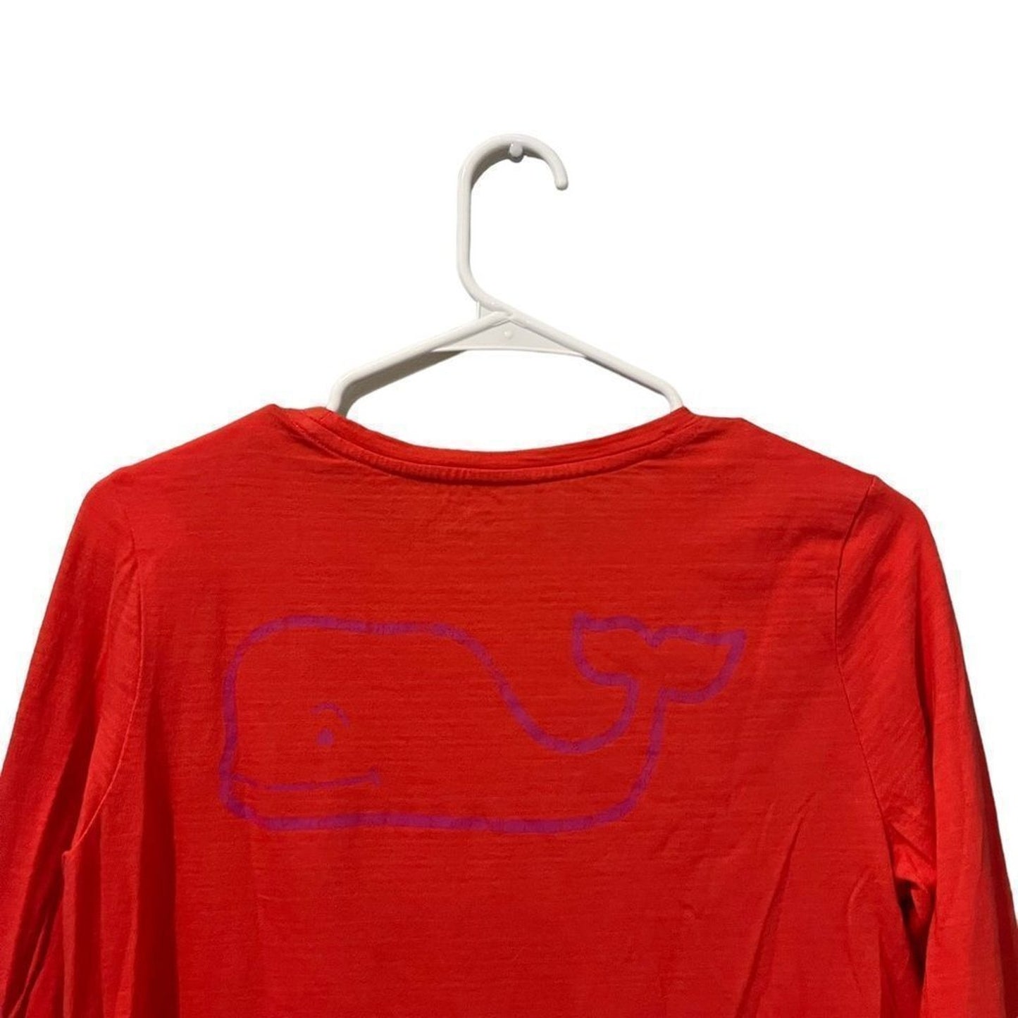 Vineyard Vines T-Shirt Womens XS Red Long Sleeve Crew Neck Whale Graphic