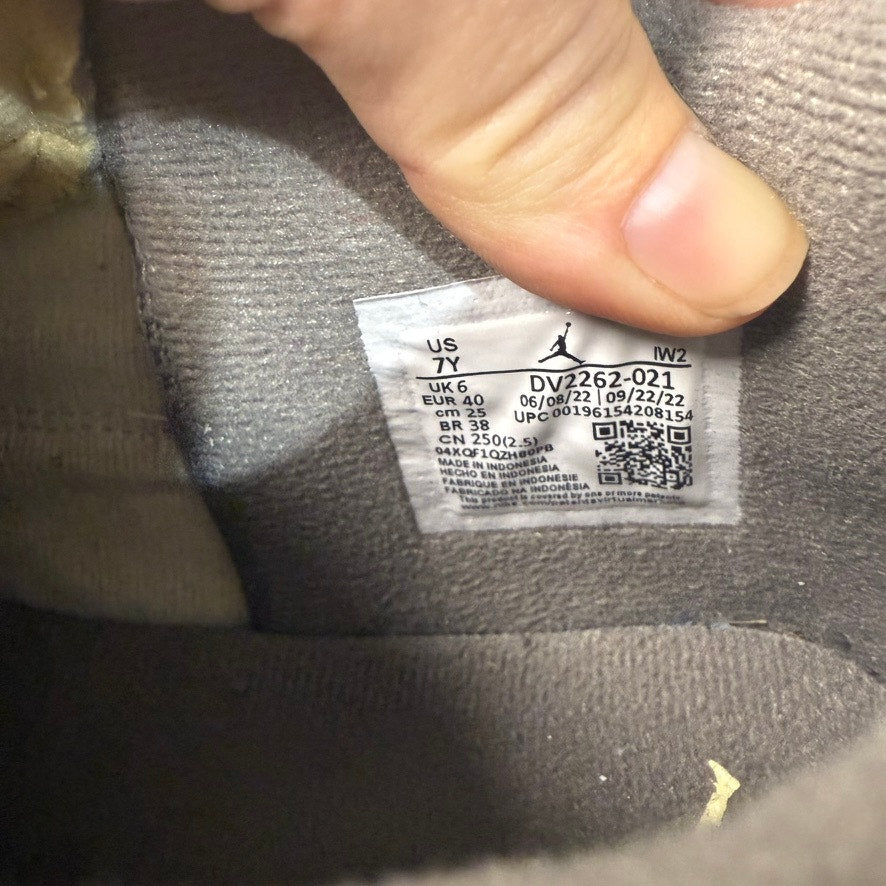 Jordan Air 4 Retro SE Craft 'Photon Dust' Kids Sneaker Size 7Y Multicolor