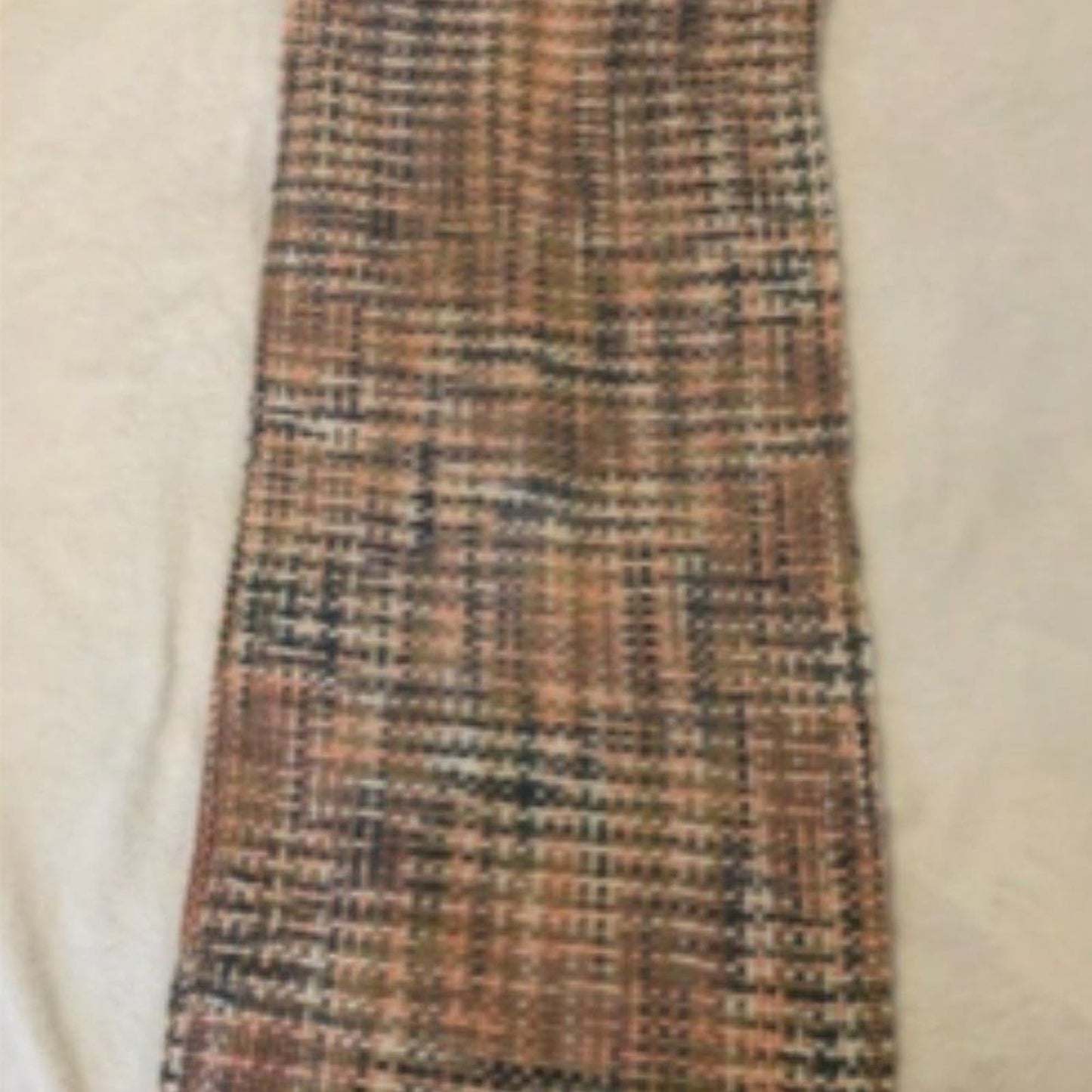 Demdaco Infinity pink woven threads scarf EUC