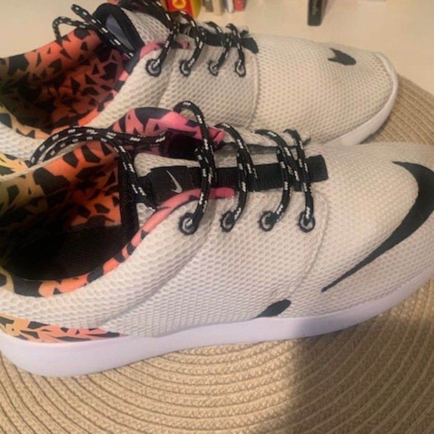 Nike Roshe One FB (GS) Running Trainers