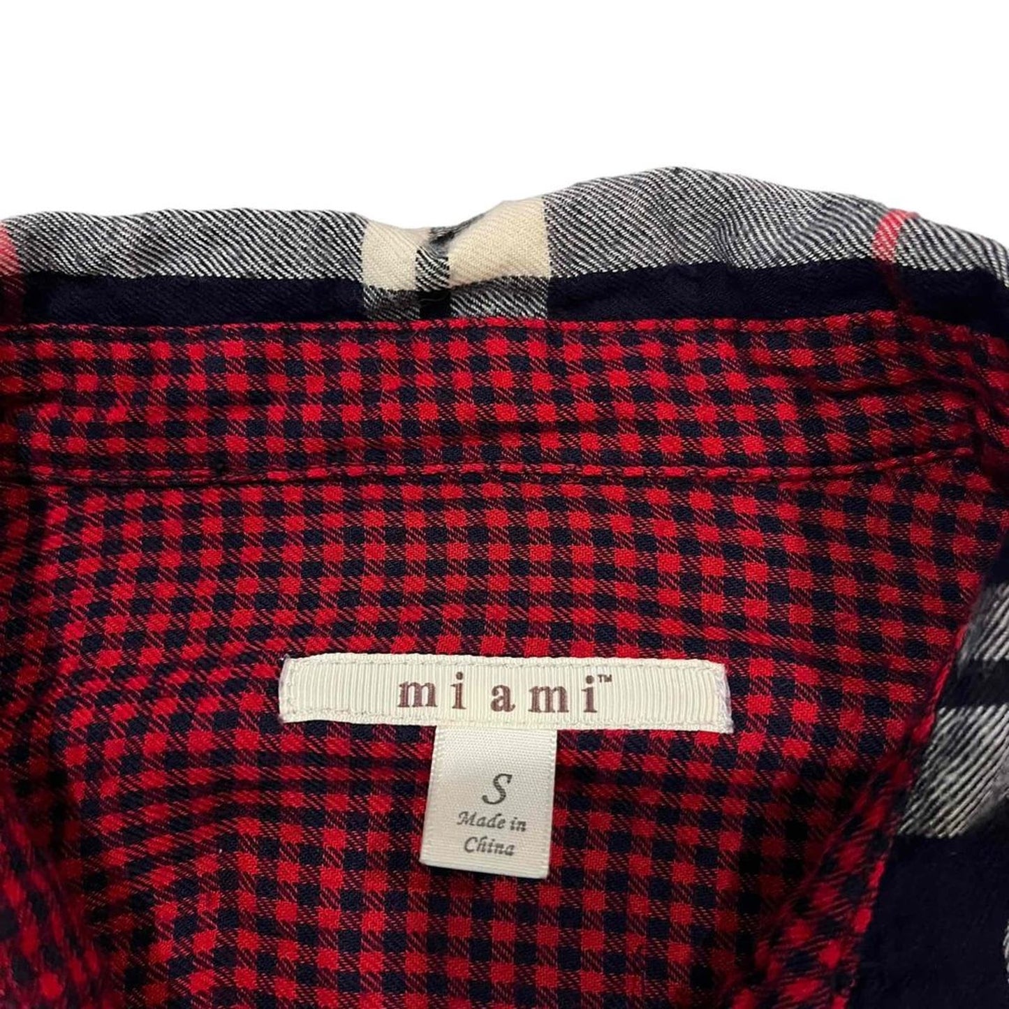 Miami Women's Blue & Red Plaid Pattern Button-Up Long Sleeve Shirt Size Small