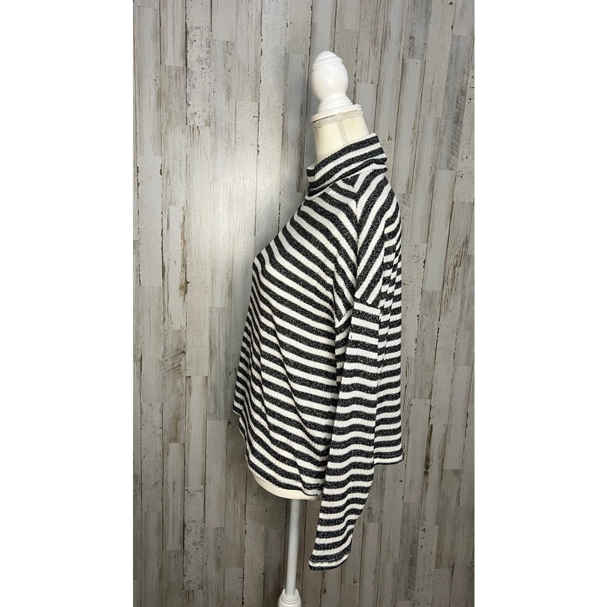 NWT Sanctuary Women's XS Metallic Stripe Turtleneck Sweater Multicolor