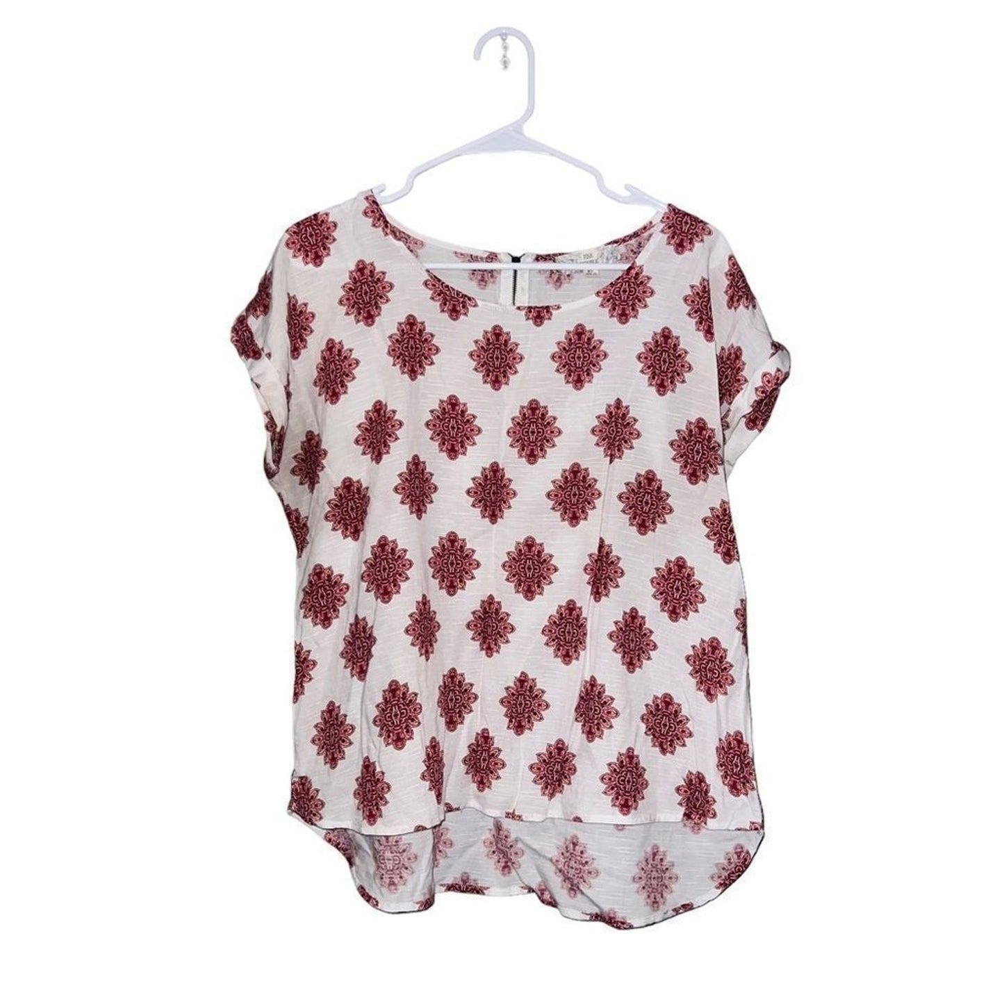 Pink Republic Blouse Womens XL White Red Medallion Print Hi-Low Back Zip