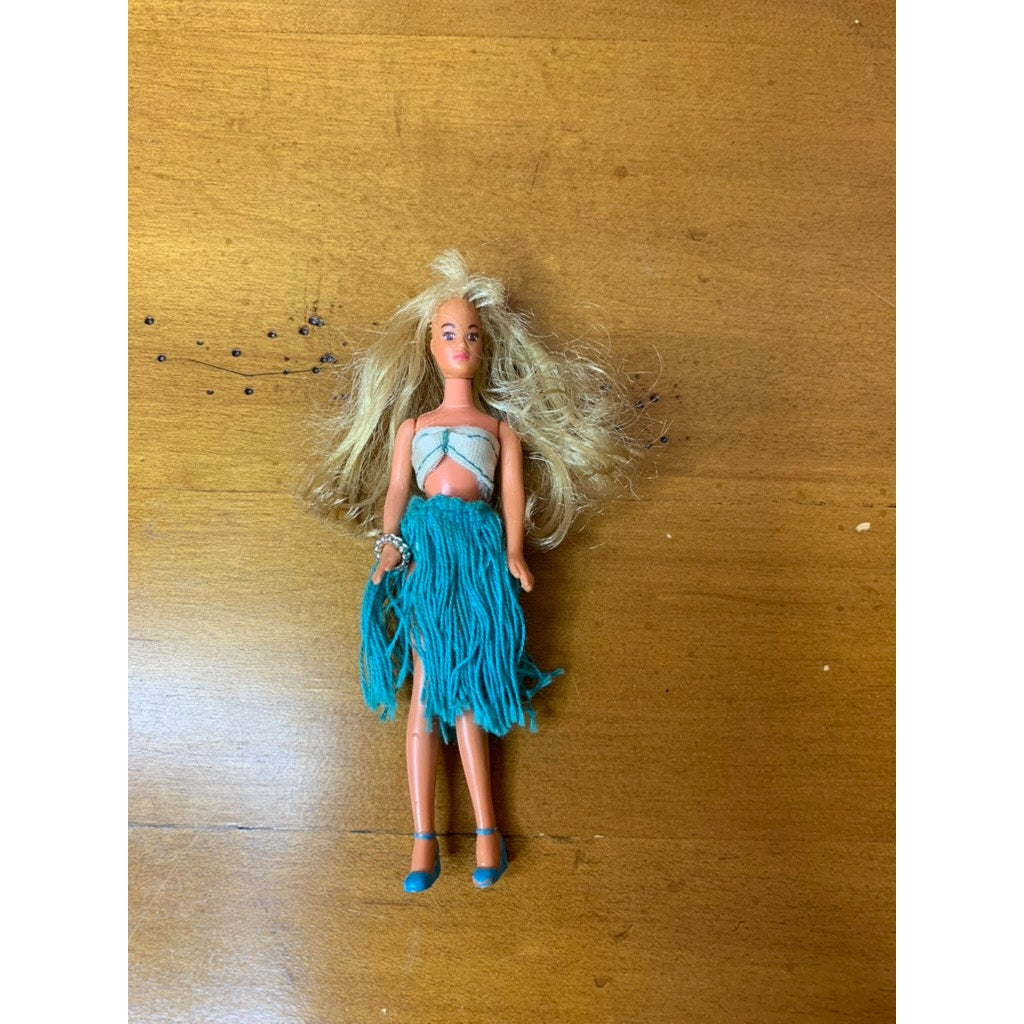 Mattel Barbie Mini Doll Lot of 3 Stacie & 2 Fashion Dolls