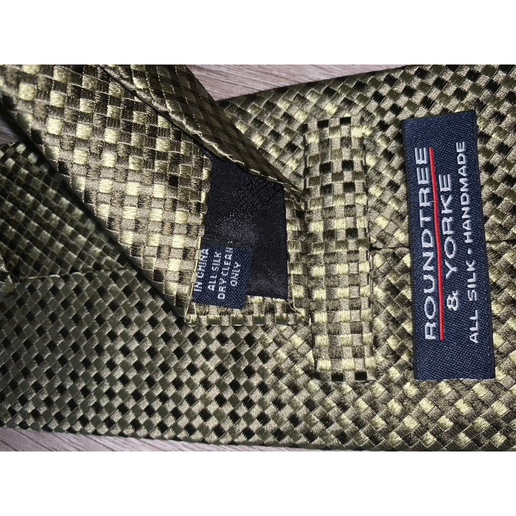 Roundtree and York Men's Silk Geometric Ties Set of 2 Classic Length
