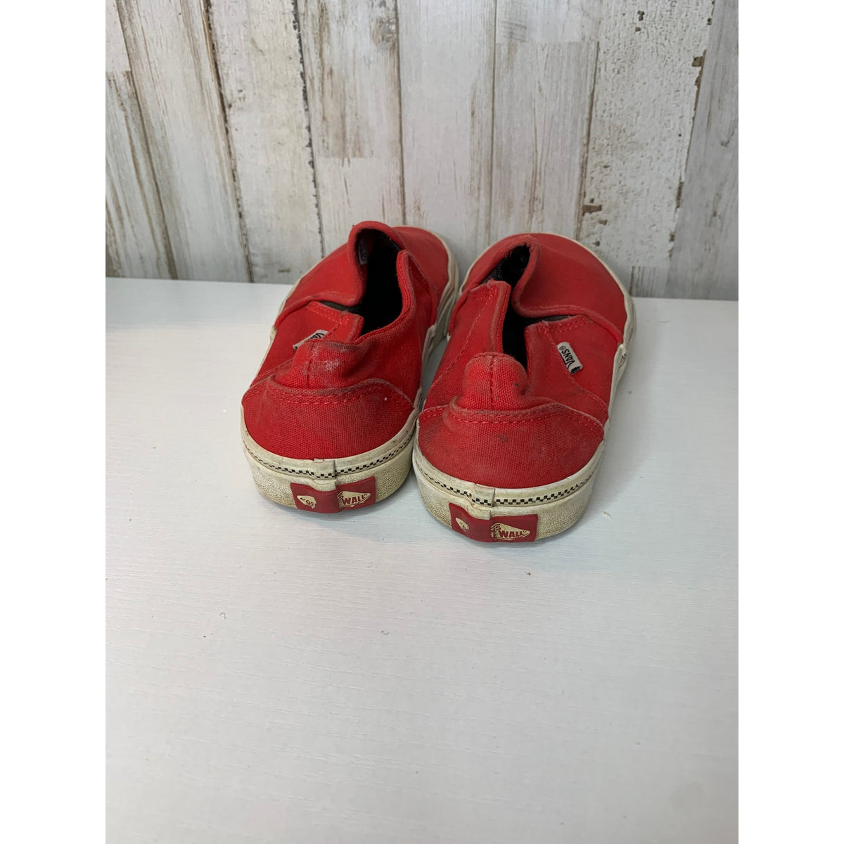 Vans Classic Slip-On Sneakers Womens Size 7 Racing Red Skate Casual Shoes