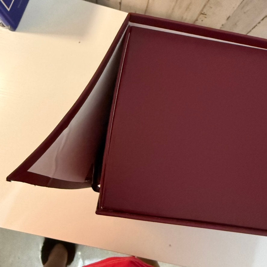 Gucci Large Burgundy Red Gift Box w/ Lid White Logo Packaging DAMAGED