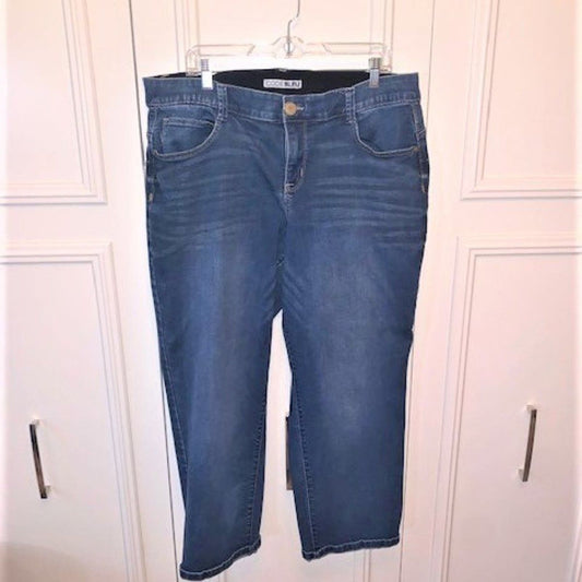 Code Bleu straight leg jeans w/body sculpt