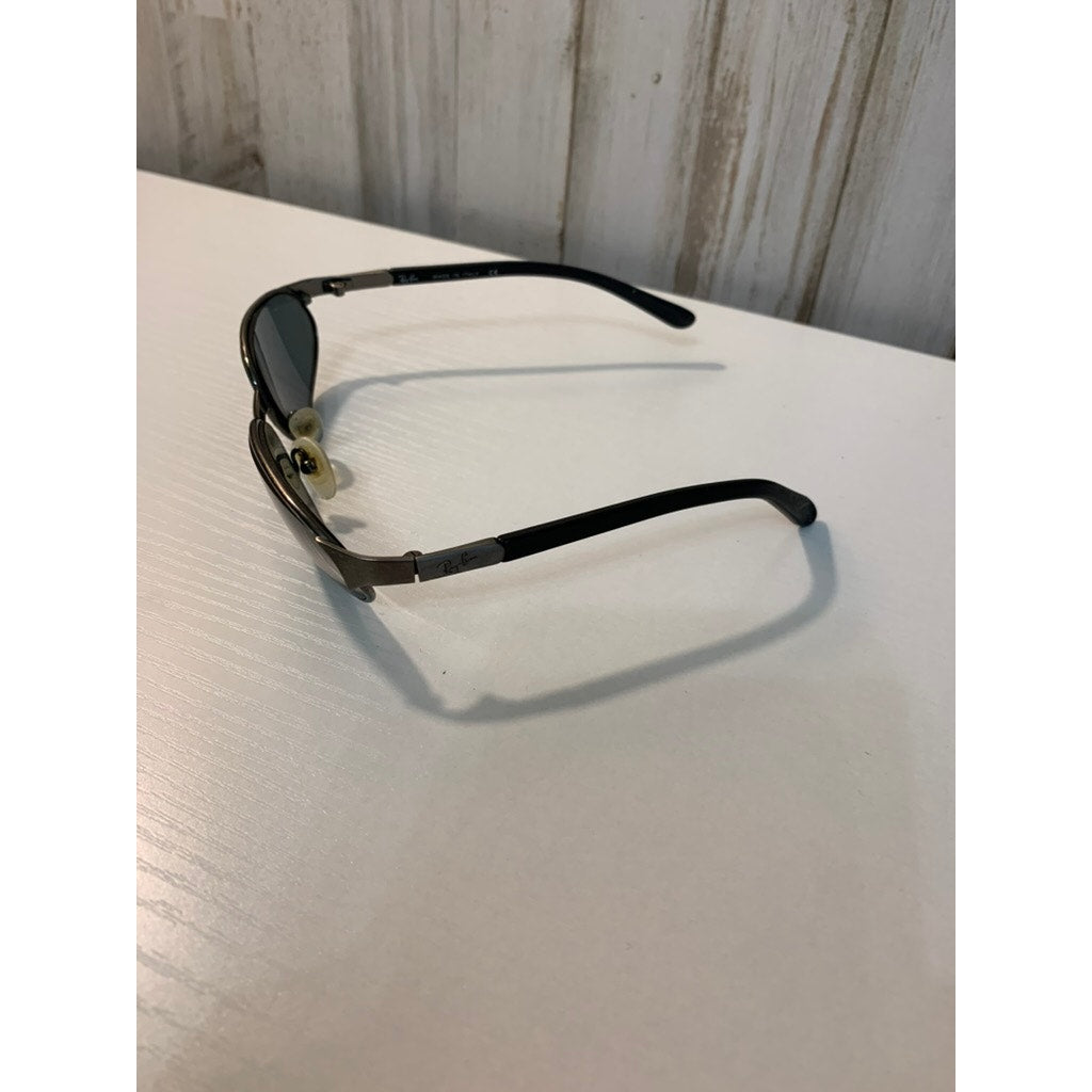 Ray-Ban Wrap Sport Sunglasses Unisex Black Solid 58-17 125