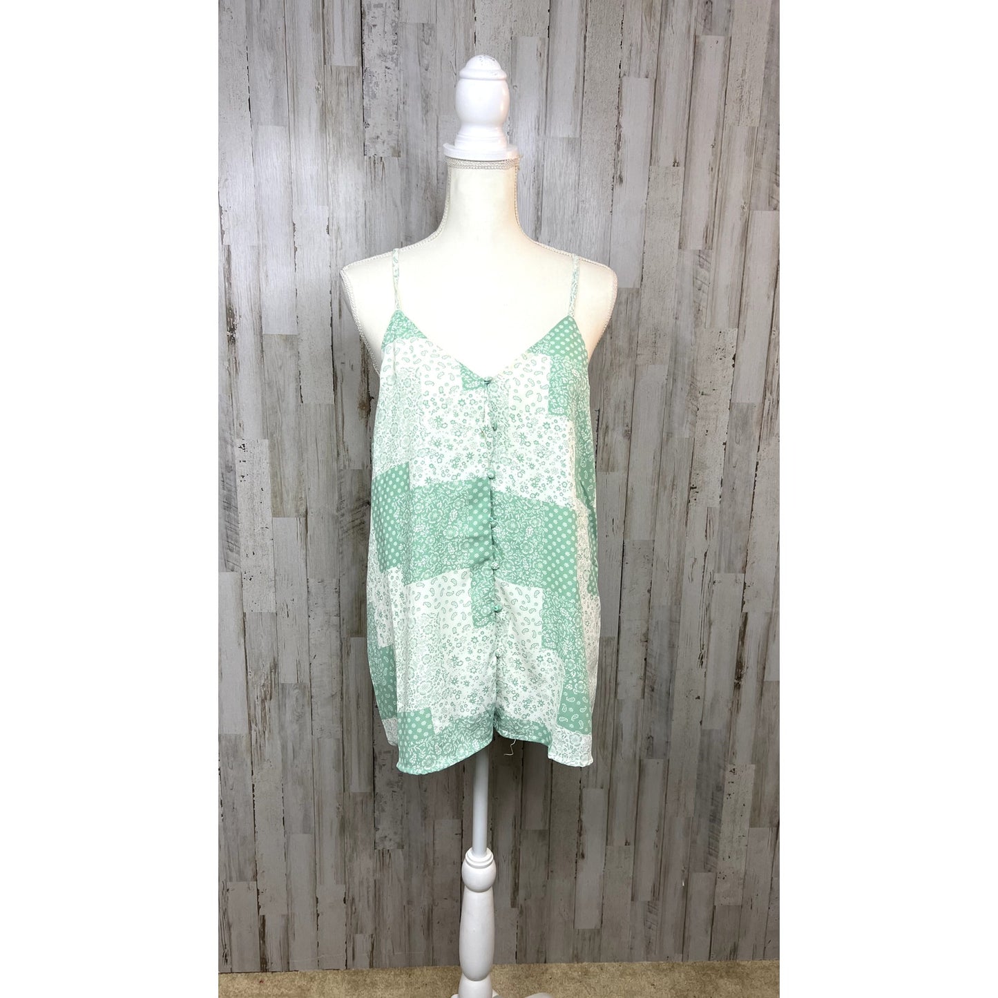 Heyson Women's Medium Floral Patchwork Tank Top Mint Green Sleeveless V-Neck