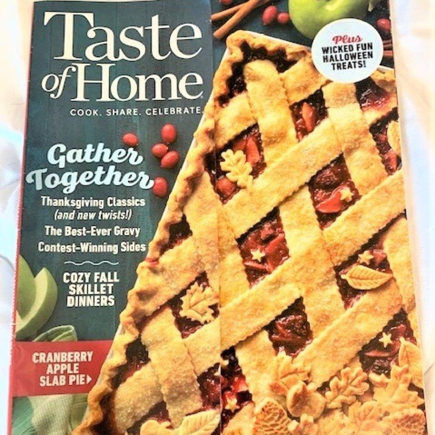 Set 4 cooking magazines NWT