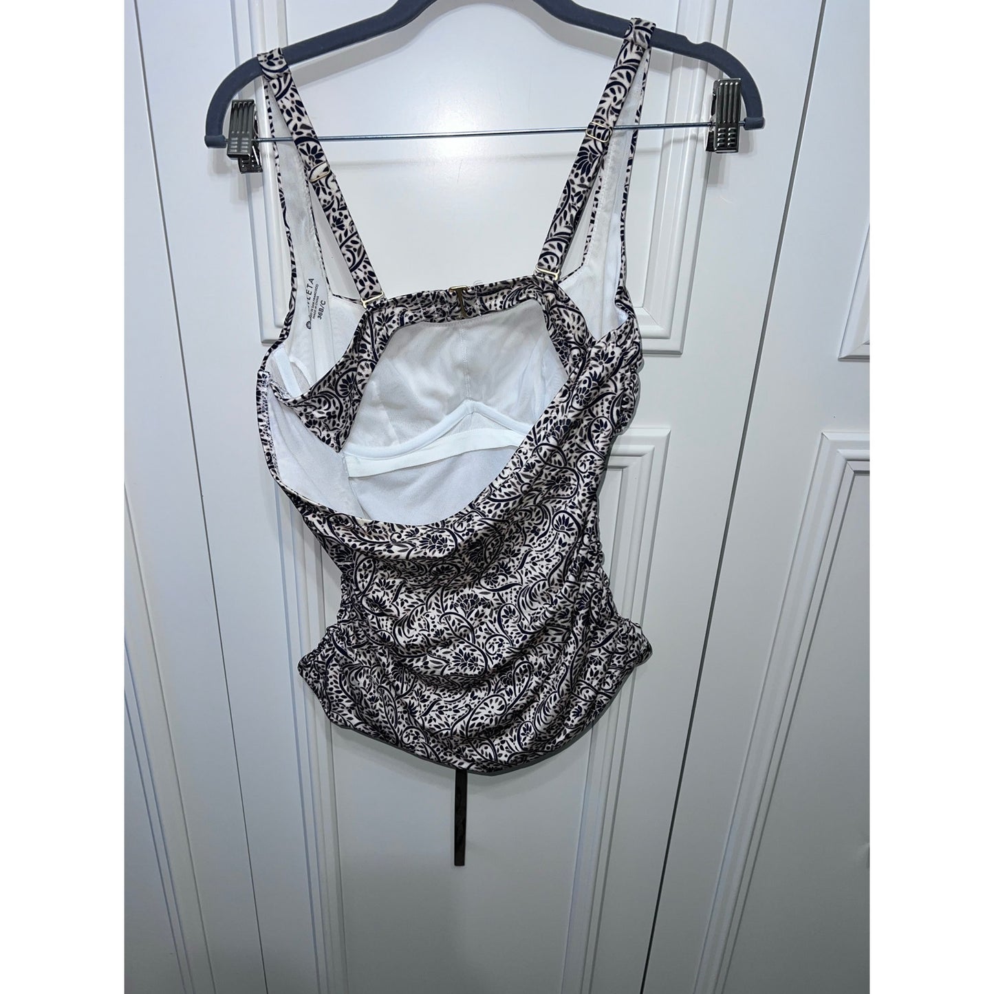 Athleta Women's Black & White Tankini Swim Top Size 36 B Adjustable Straps