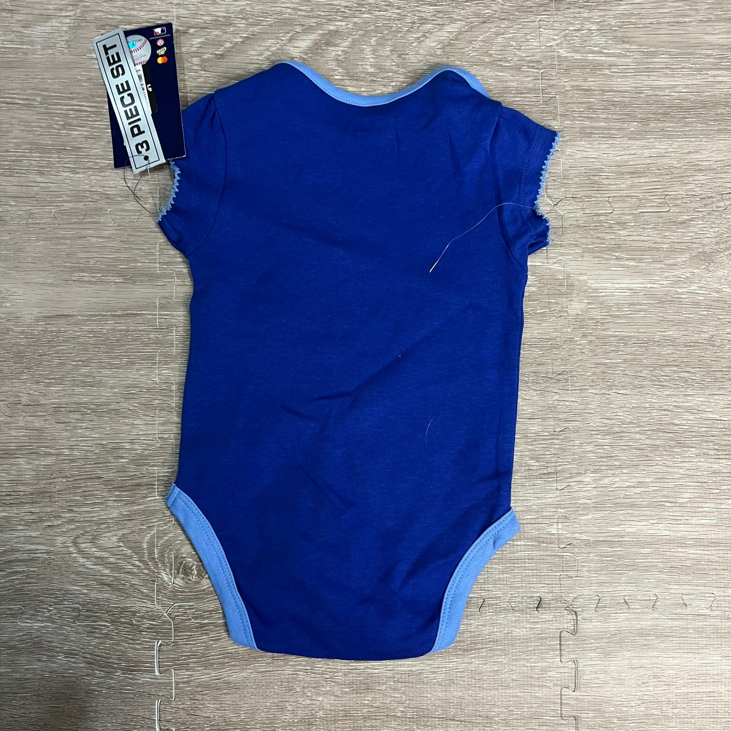 NWT Kansas City Royals Infant Size 12 Months 3-Piece Onesie Set Multicolor