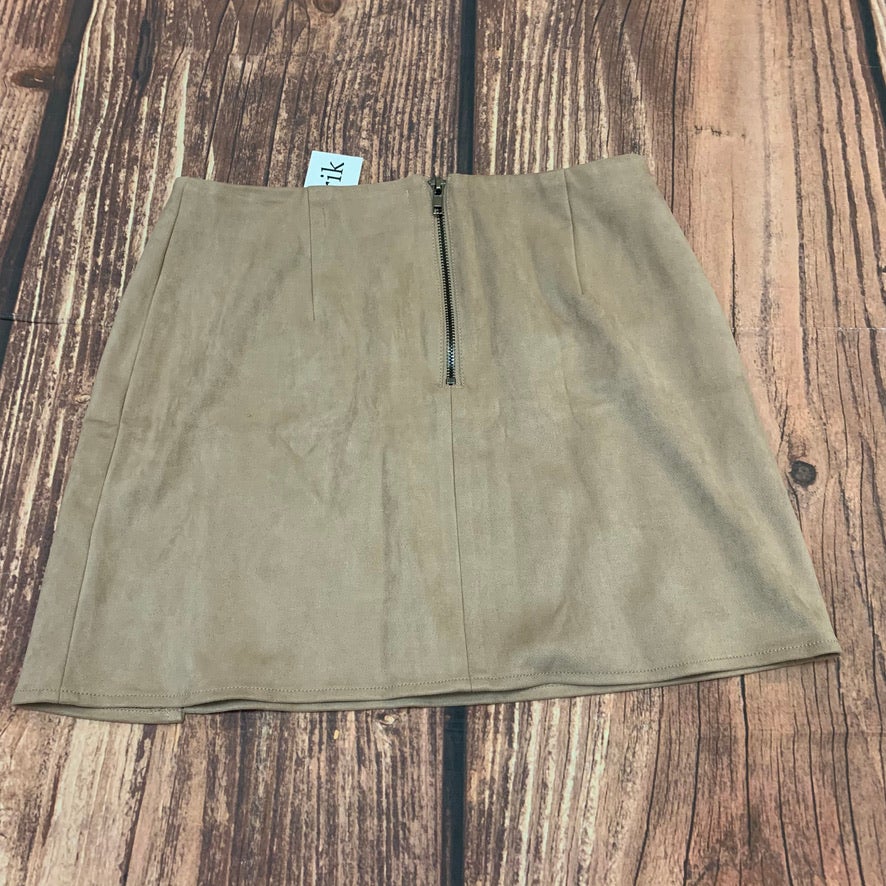 NWT Fab’rik Beige Suede Mini Skirt Size Small