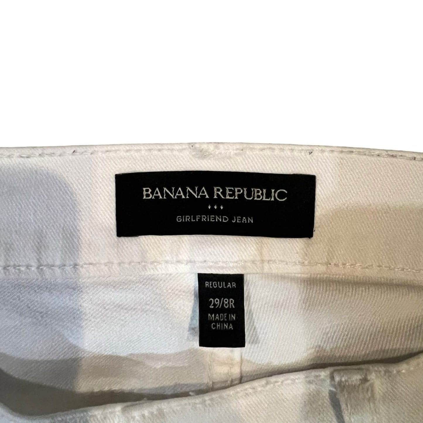 Banana Republic Pure White Girlfriend Jeans Size 8/29R