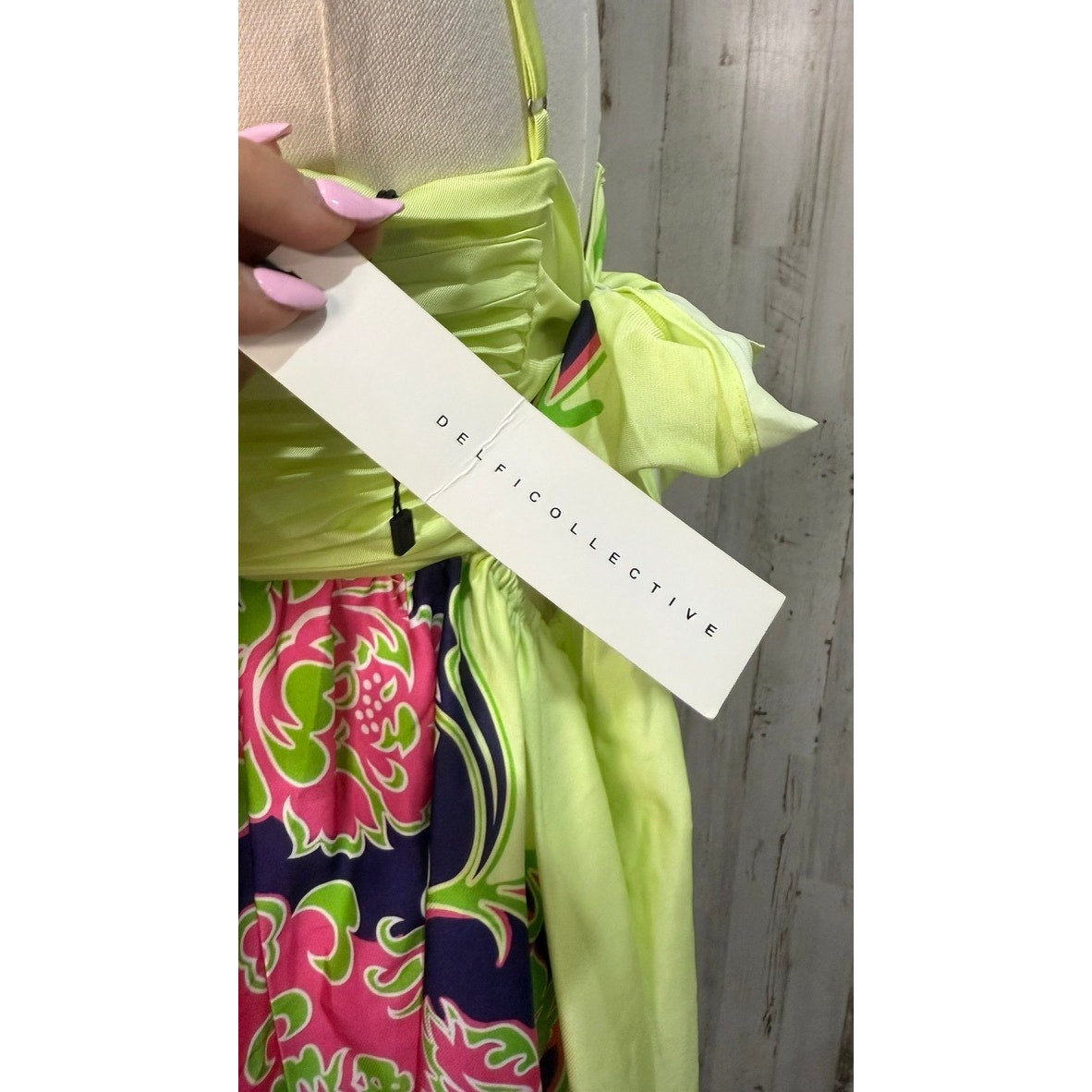 NWT Delfi Collective Ava Dress Medium Yellow Floral Print Mini Party Sleeveless