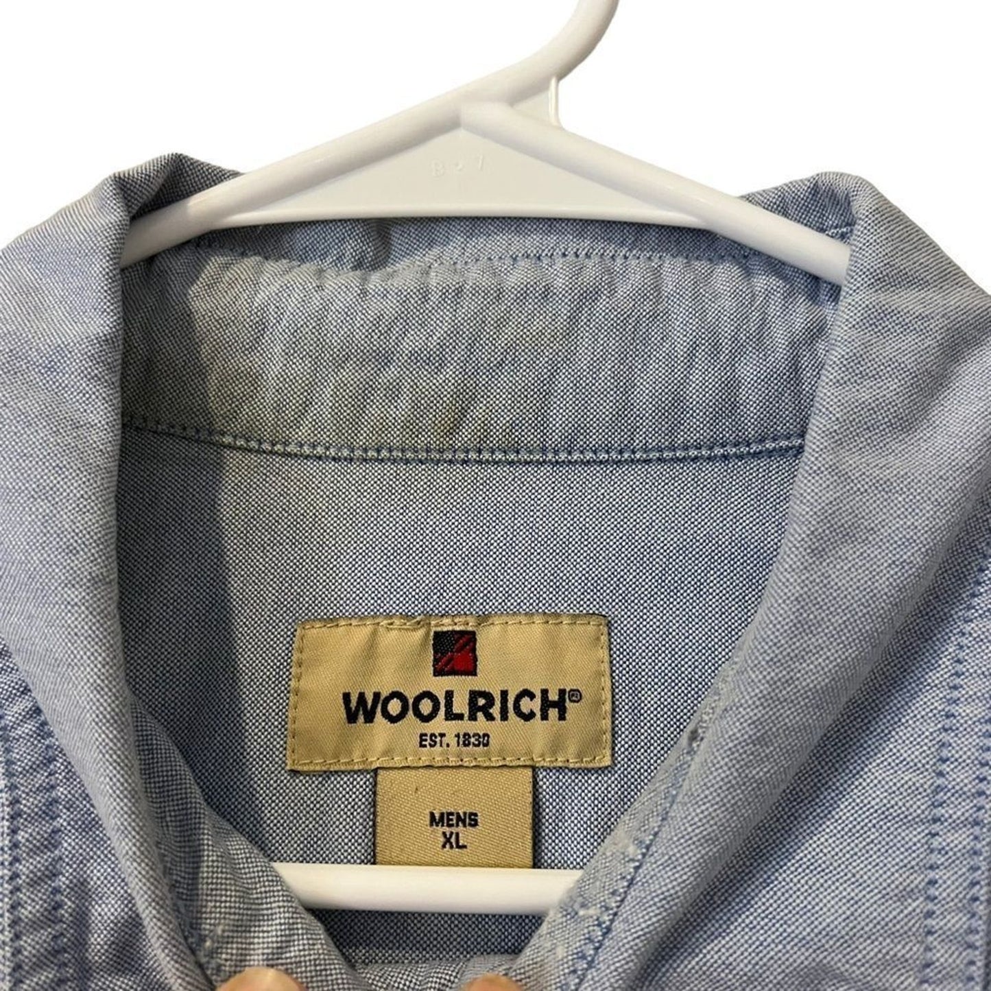 Woolrich Shirt Mens XL Blue Chambray Short Sleeve Button Up 2 Pocket