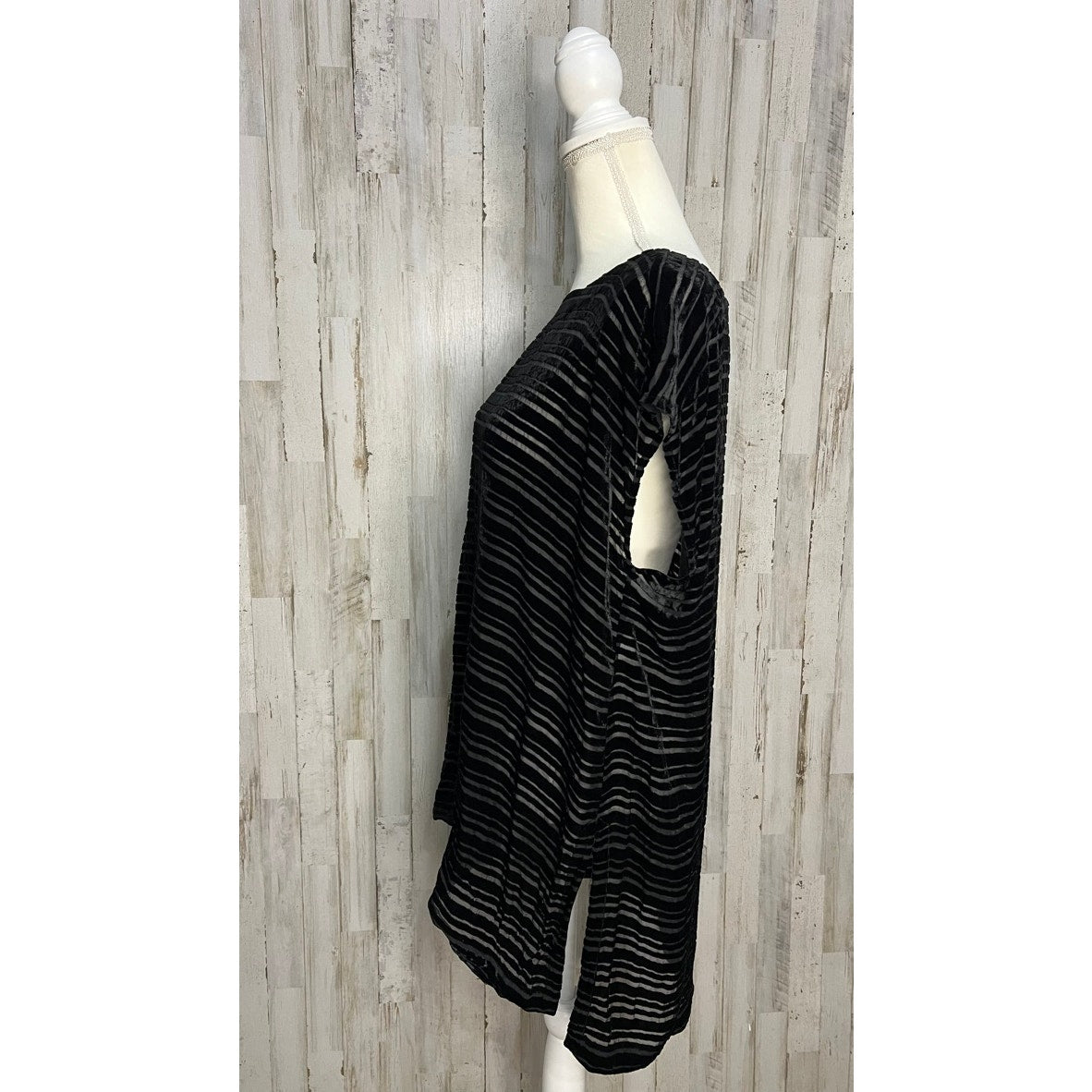 Eileen Fisher Women's Black Velvet Burnout Stripe Cap Sleeve Blouse Medium