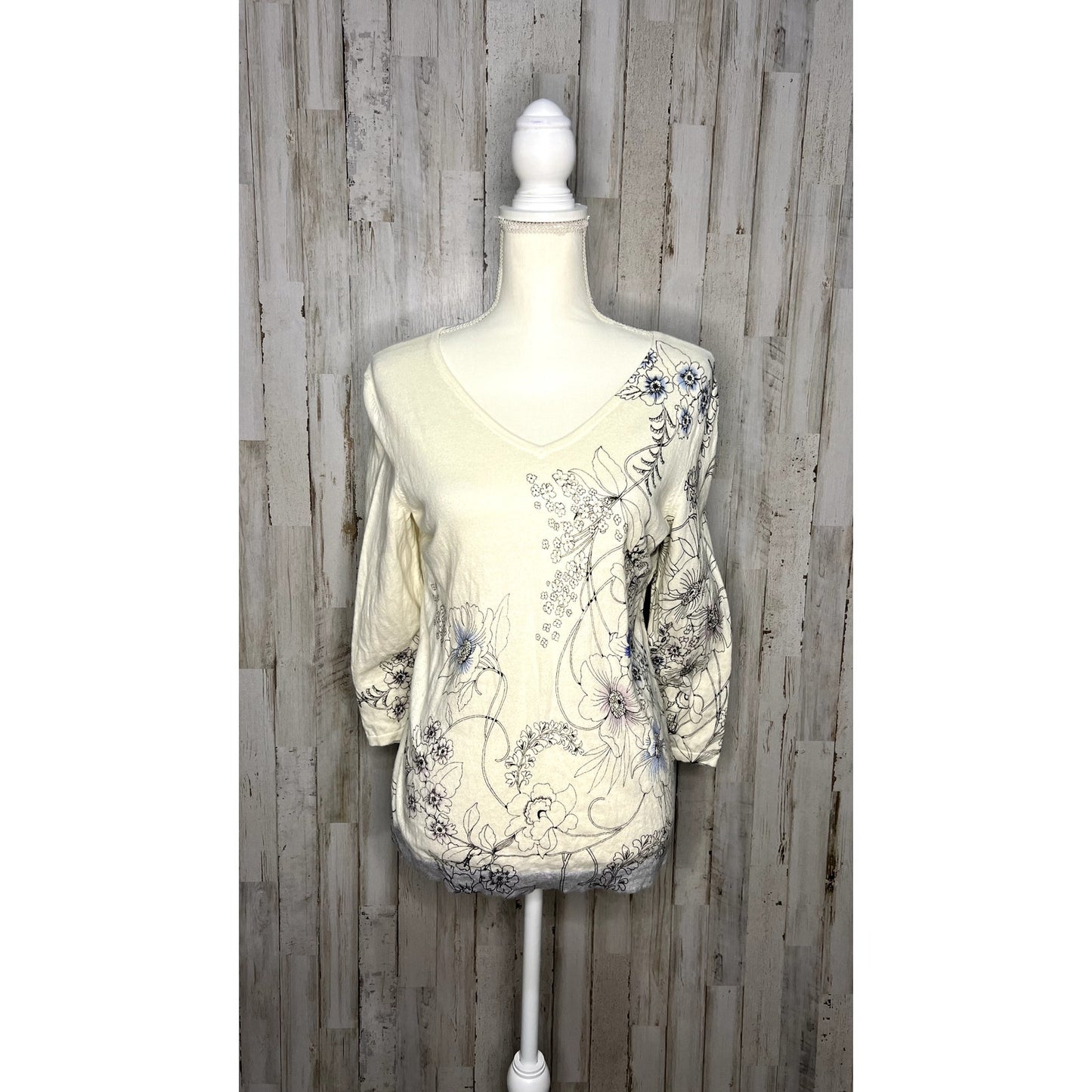 Talbots Women's Medium Floral Double V-Neck Pullover 3/4 Sleeve Blouse