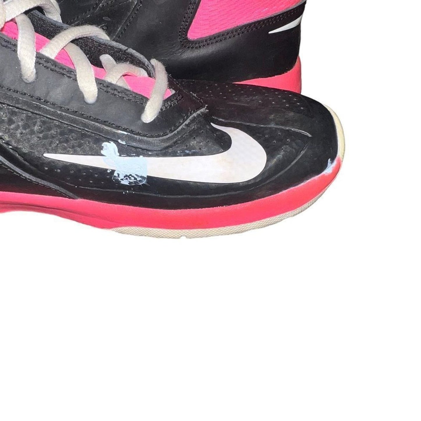 Nike Team Hustle D7 Girls Size 6.5Y