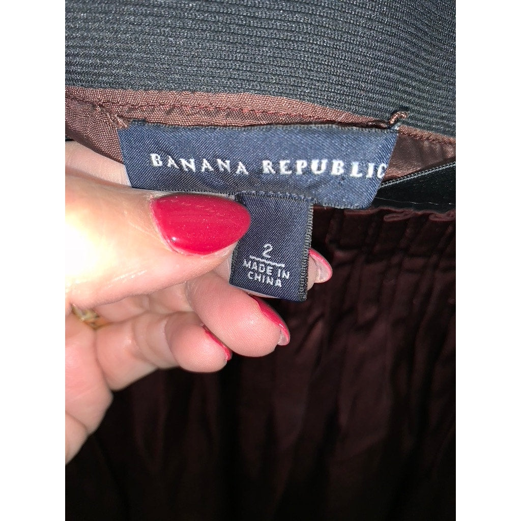 Banana Republic Women's Silk Skirt Brown Size 2 Casual