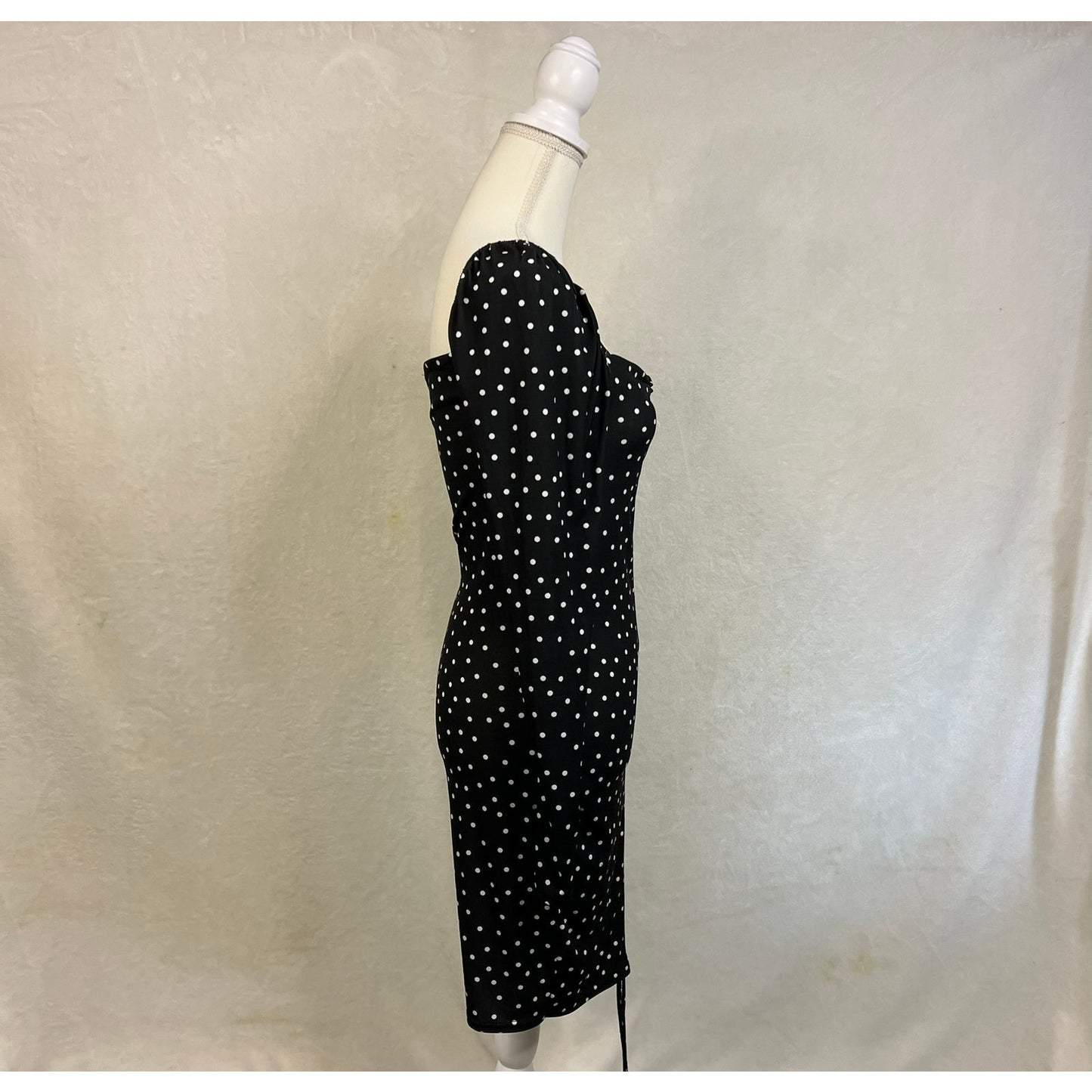 PrettyLittleThing Women's Size 8 Black Polka Dot Bodycon Long Sleeve Midi Dress