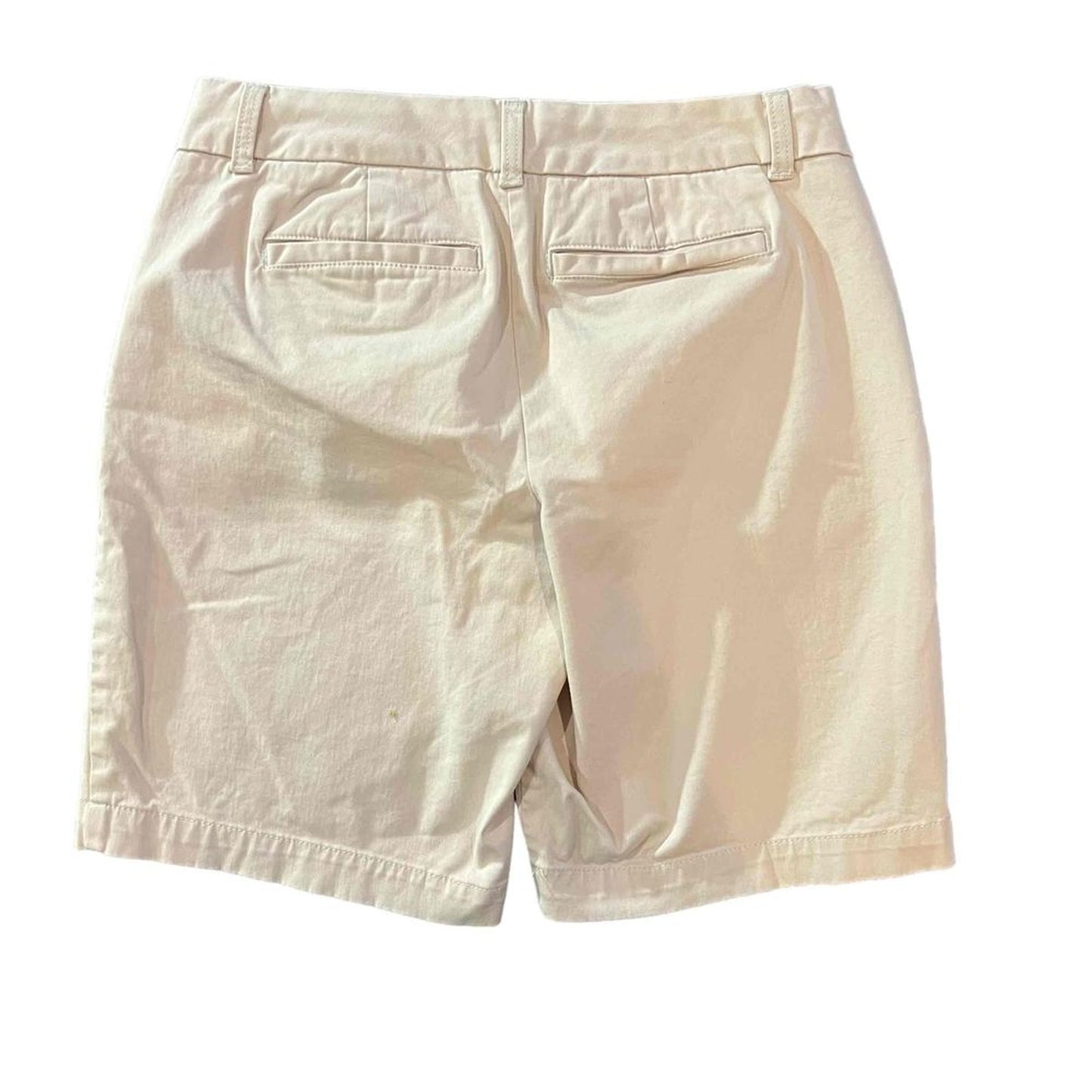 Crown & Ivy Caroline Chino Shorts Womens 4P Beige Flat Front Casual Golf