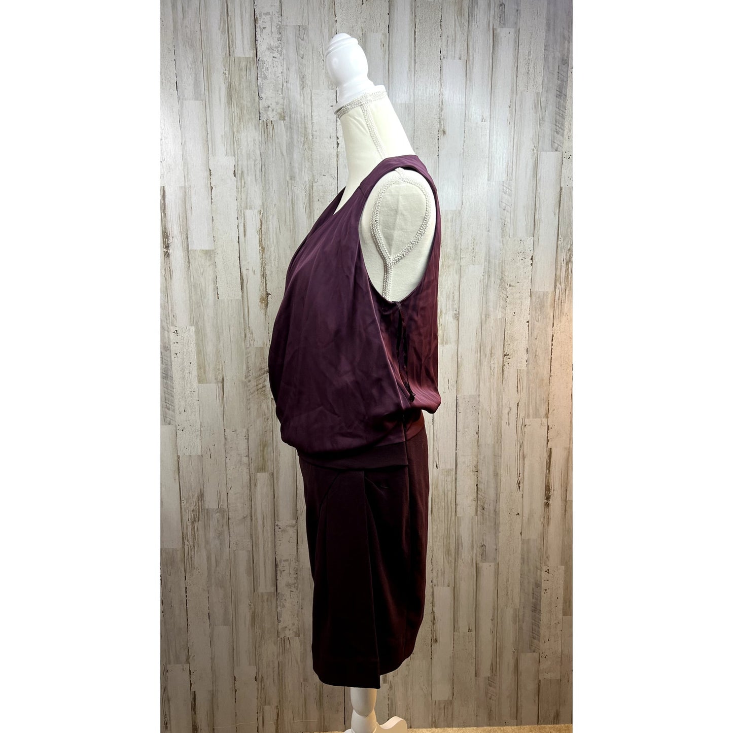 Diane von Furstenberg Plum Daran Draped Cocktail Dress Size 6 Knee Length Silk