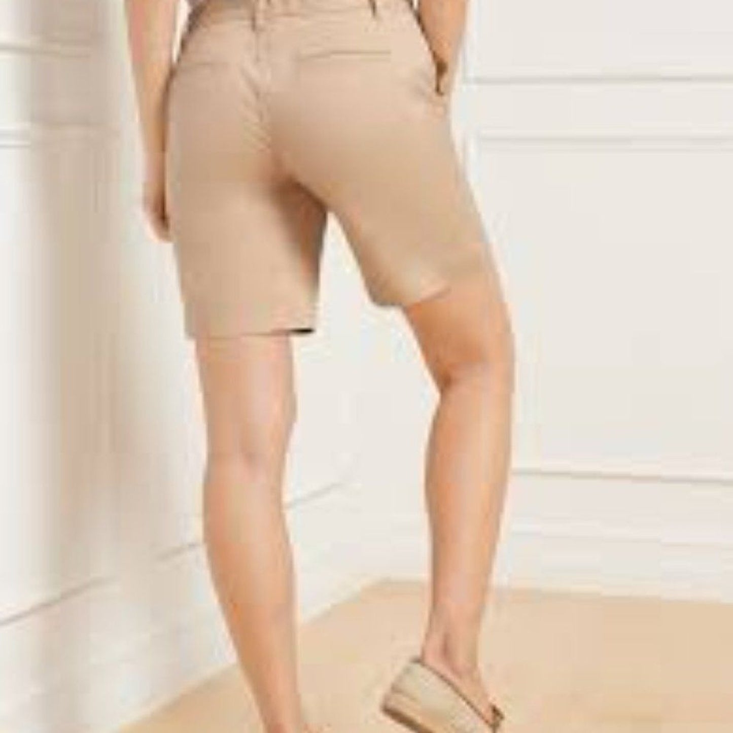 Talbots Chino Bermuda Shorts Womens 2P Petite Beige Relaxed Fit 6 Inseam